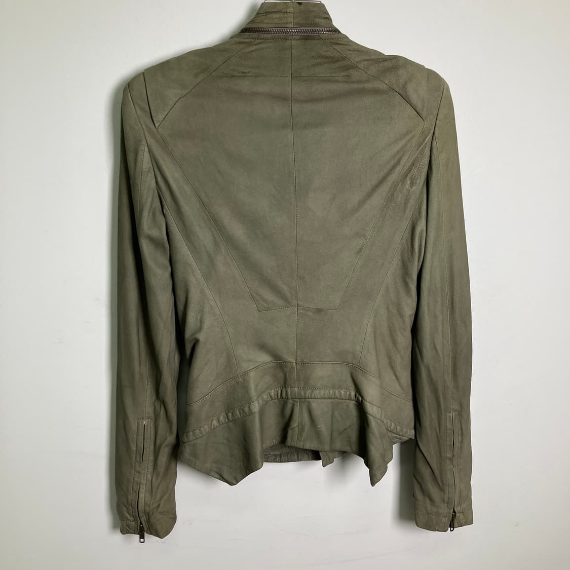 시스템 사선 지퍼 드레이프 가죽 자켓 상품이미지8