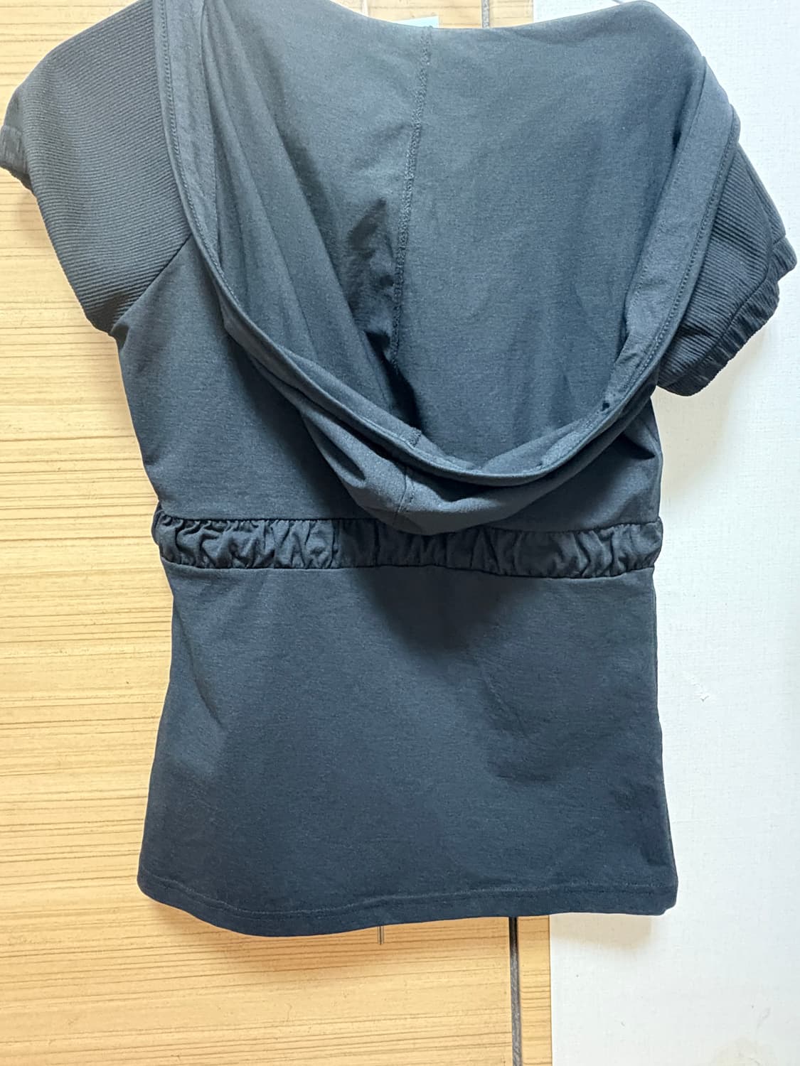 eessay BEL ZIP-UP HOODIE 벨 집업 후디 블랙 상품이미지2