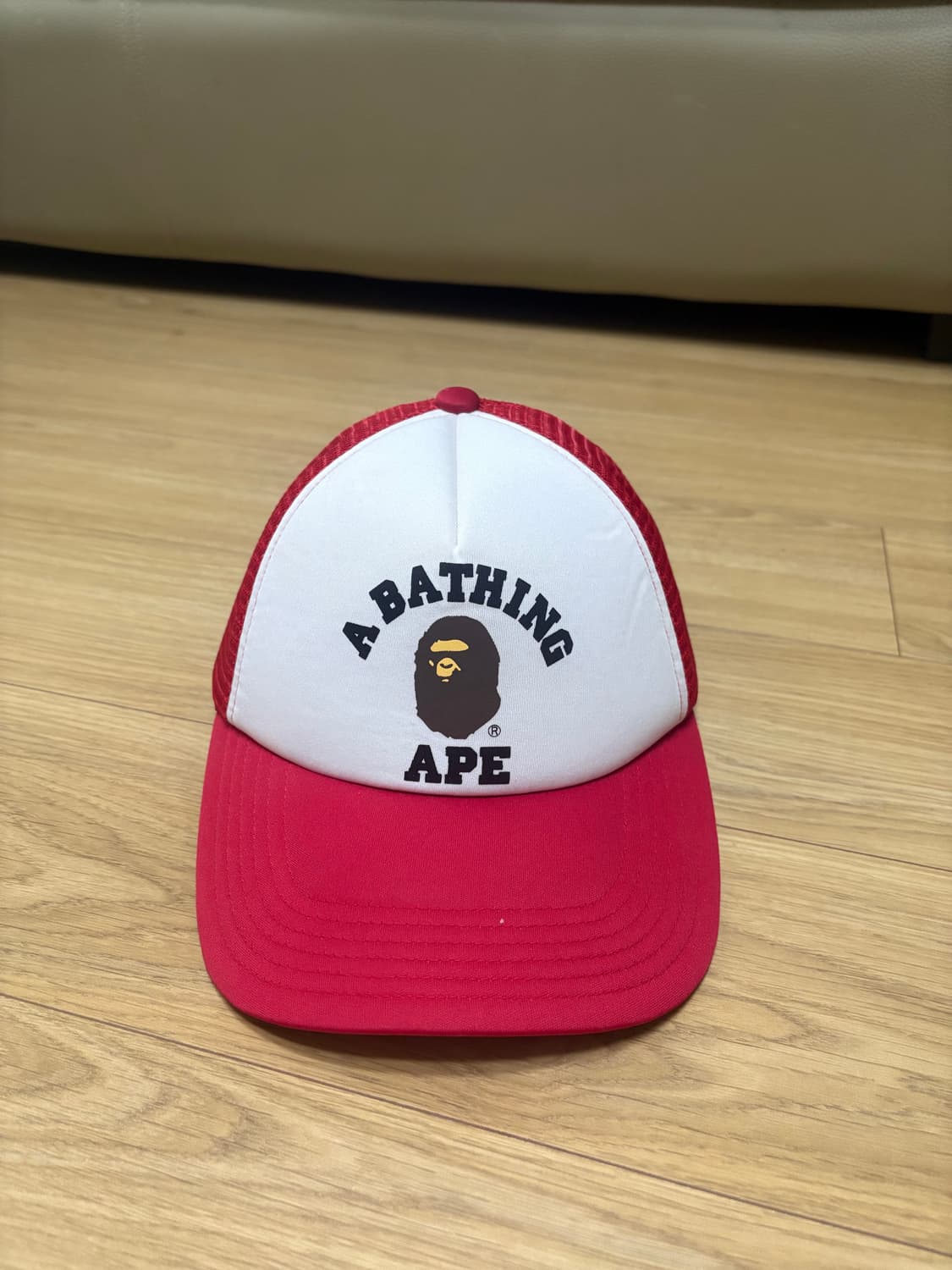 베이프 컬리지 메쉬캡 레드 상품이미지1