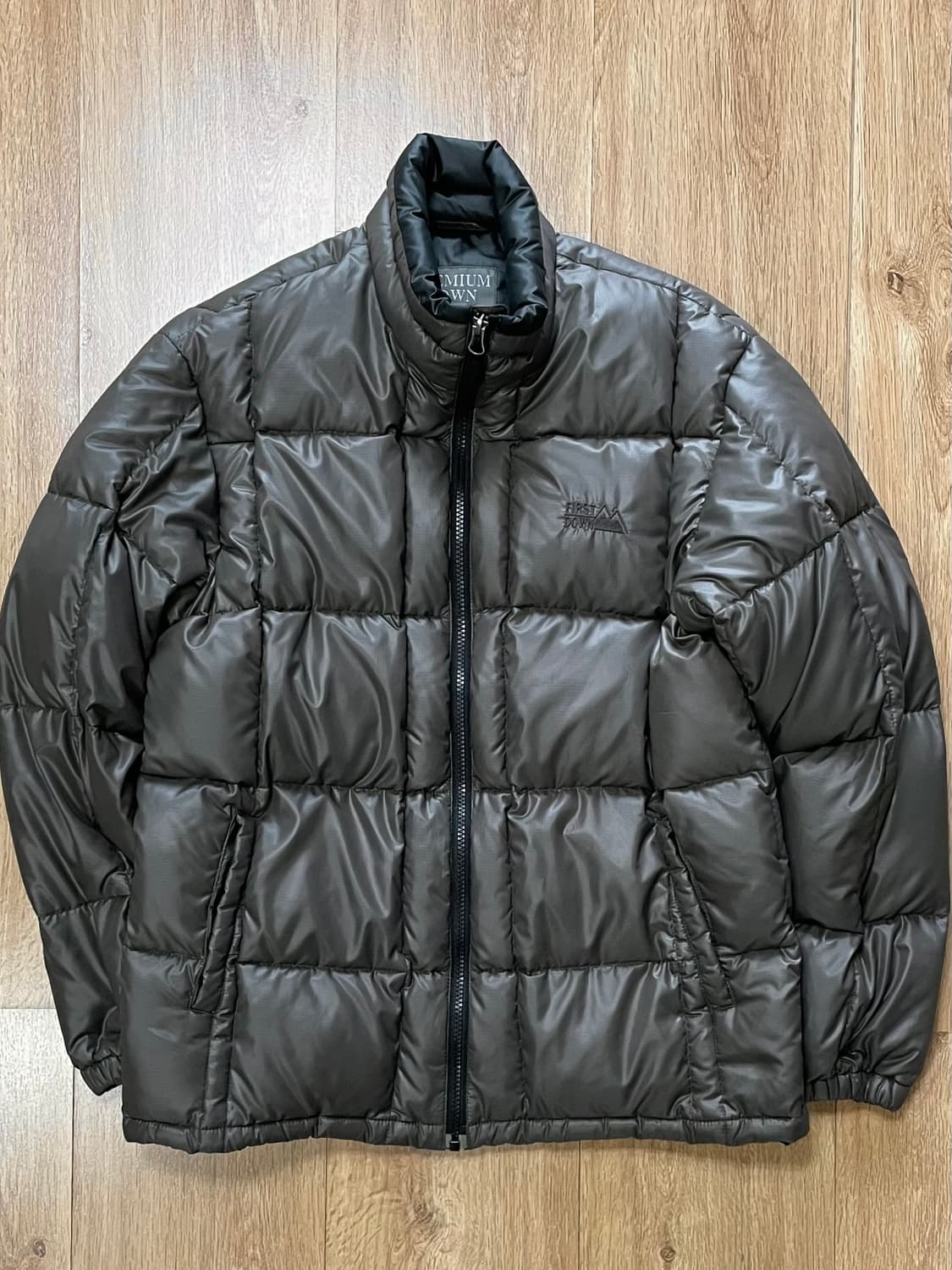 택포) 퍼스트다운 USA 스퀘어스티치 구스다운 경량패딩 상품이미지1