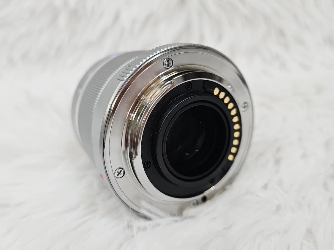 [민트] 올림푸스 M.Zuiko 45mm f1.8 단렌즈 판매 상품이미지3