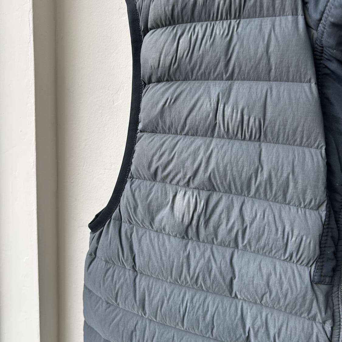 16444 - 스톤아일랜드 룸 우븐 베스트 상품이미지4