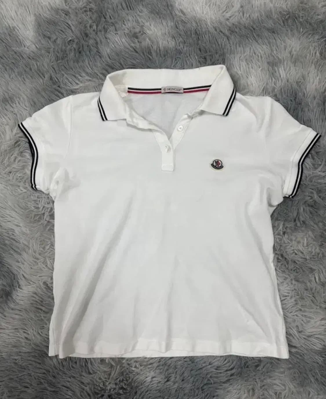 몽클레어 카라티 판매합니다 상품이미지1