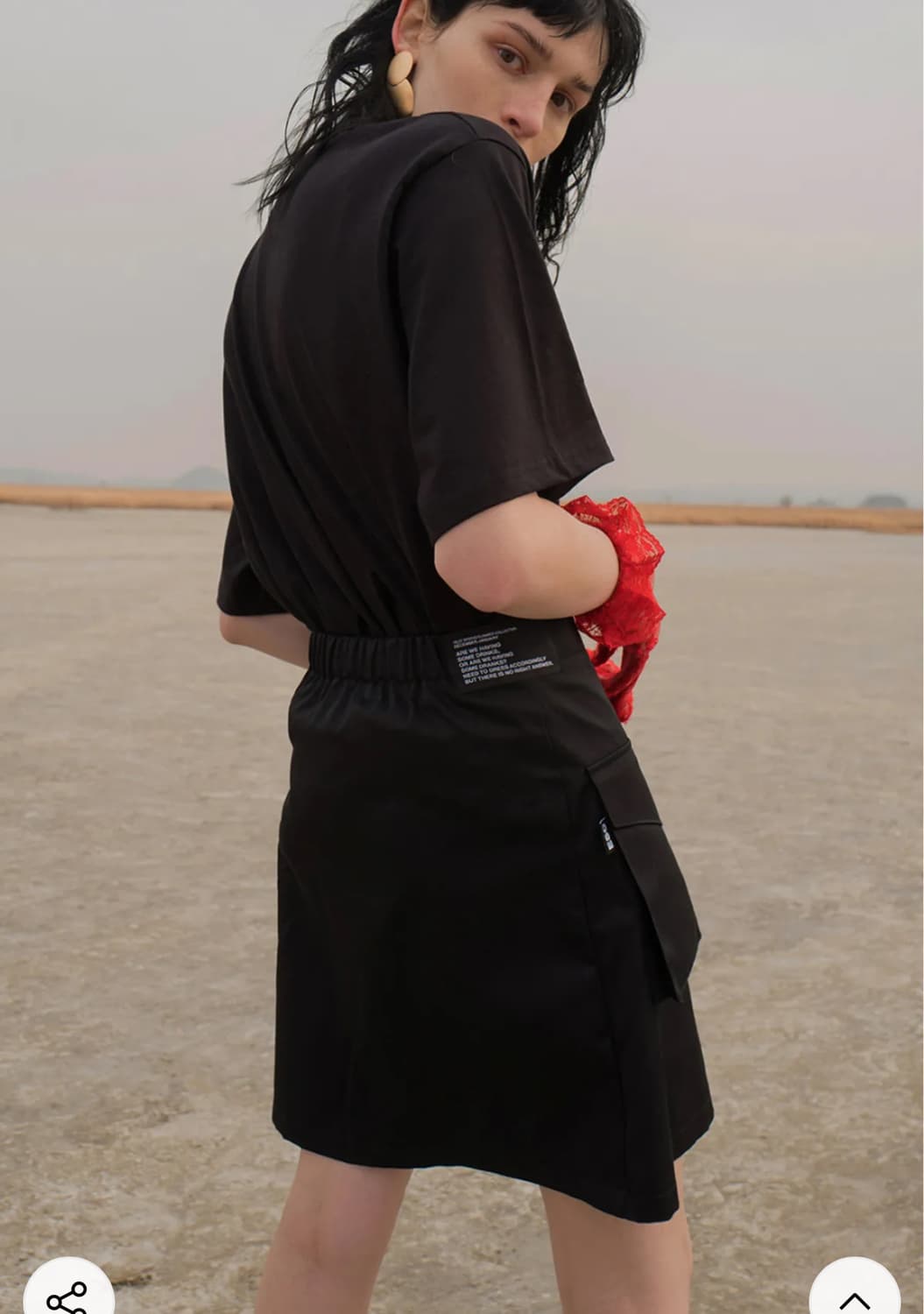이에스씨 포켓 랩 스커트 블랙 상품이미지4
