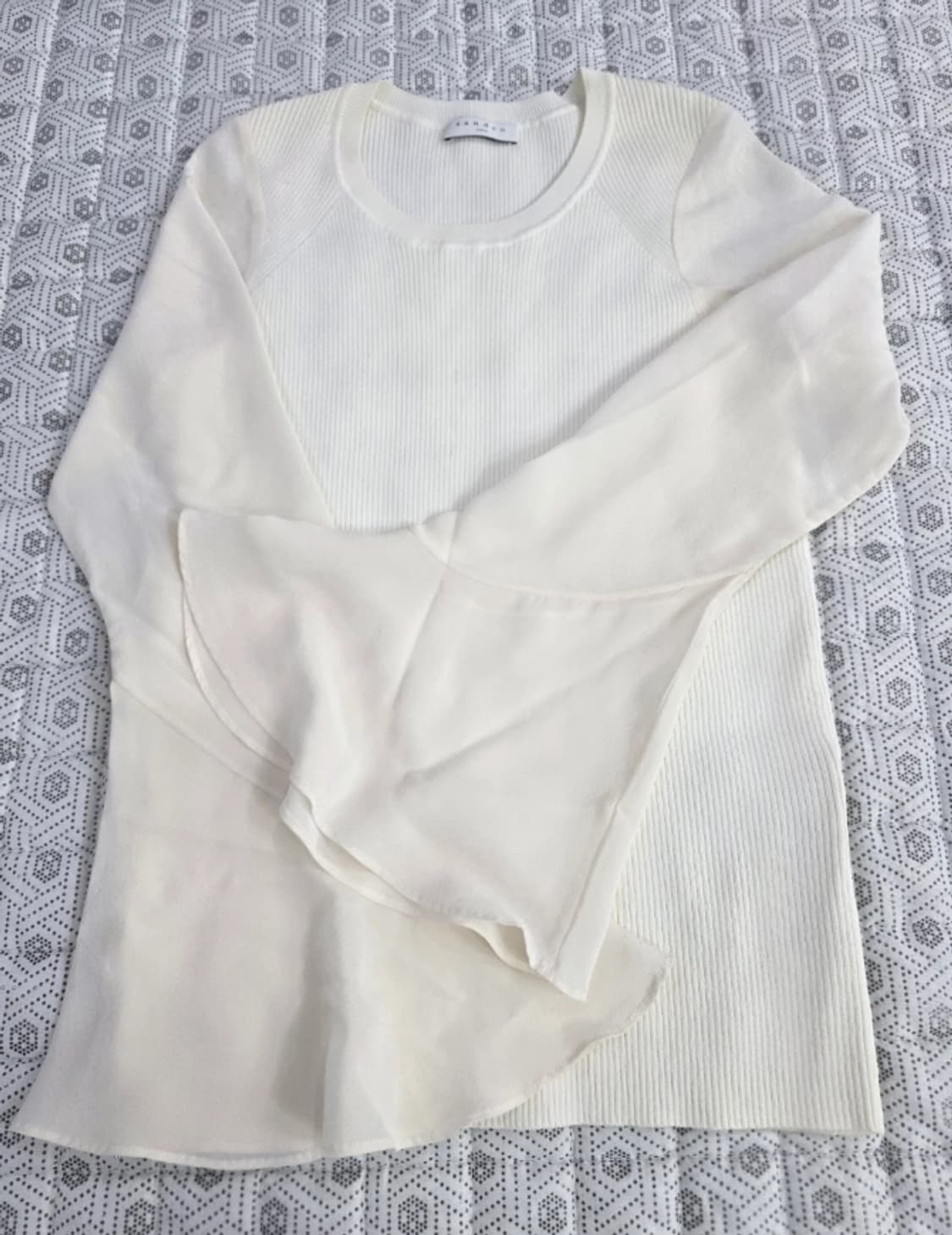 Sandro 산드로 크림 니트 블라우스 ~55 상품이미지1