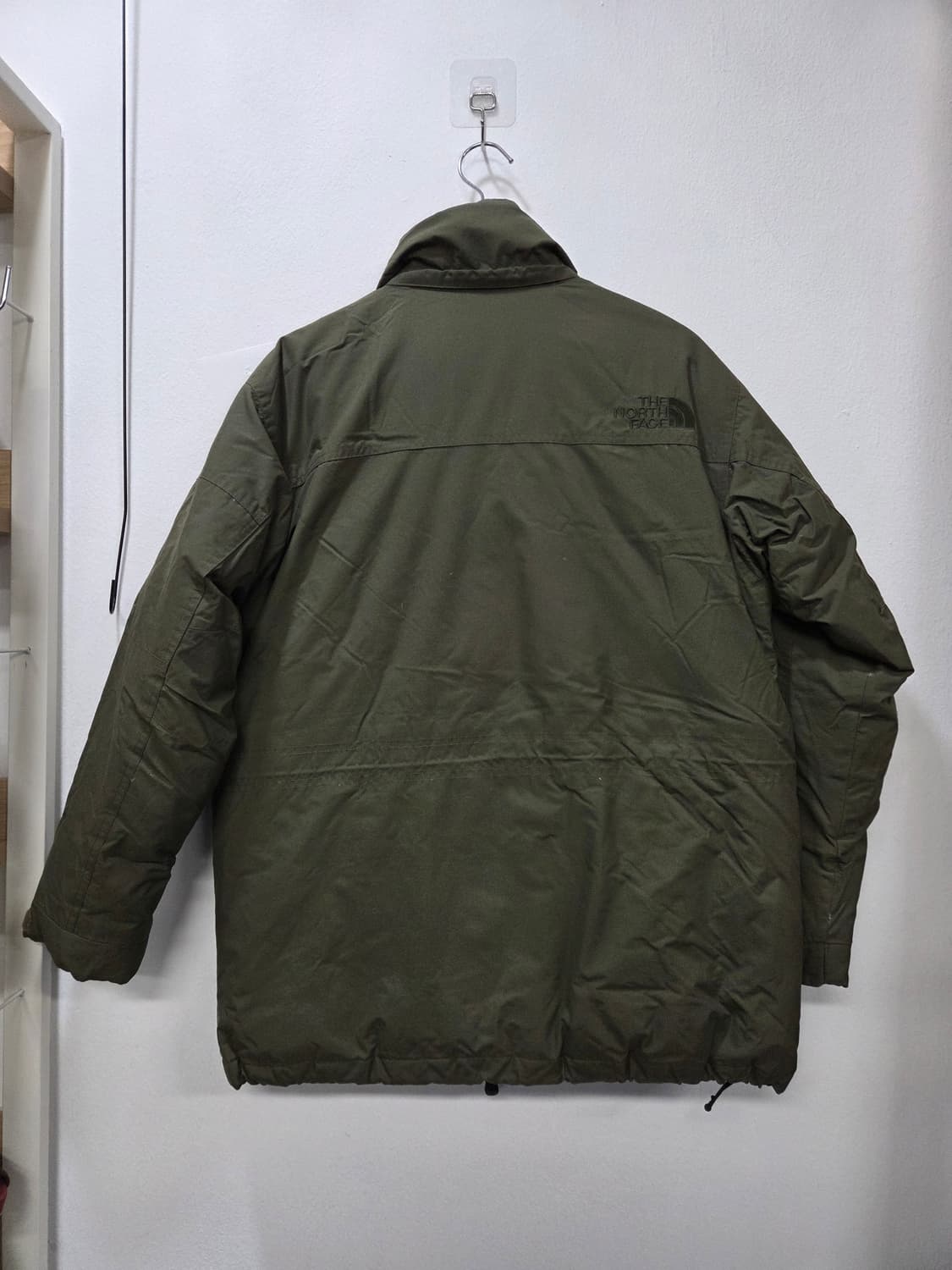 노스페이스 카키색 구스패딩 점퍼 상품이미지7