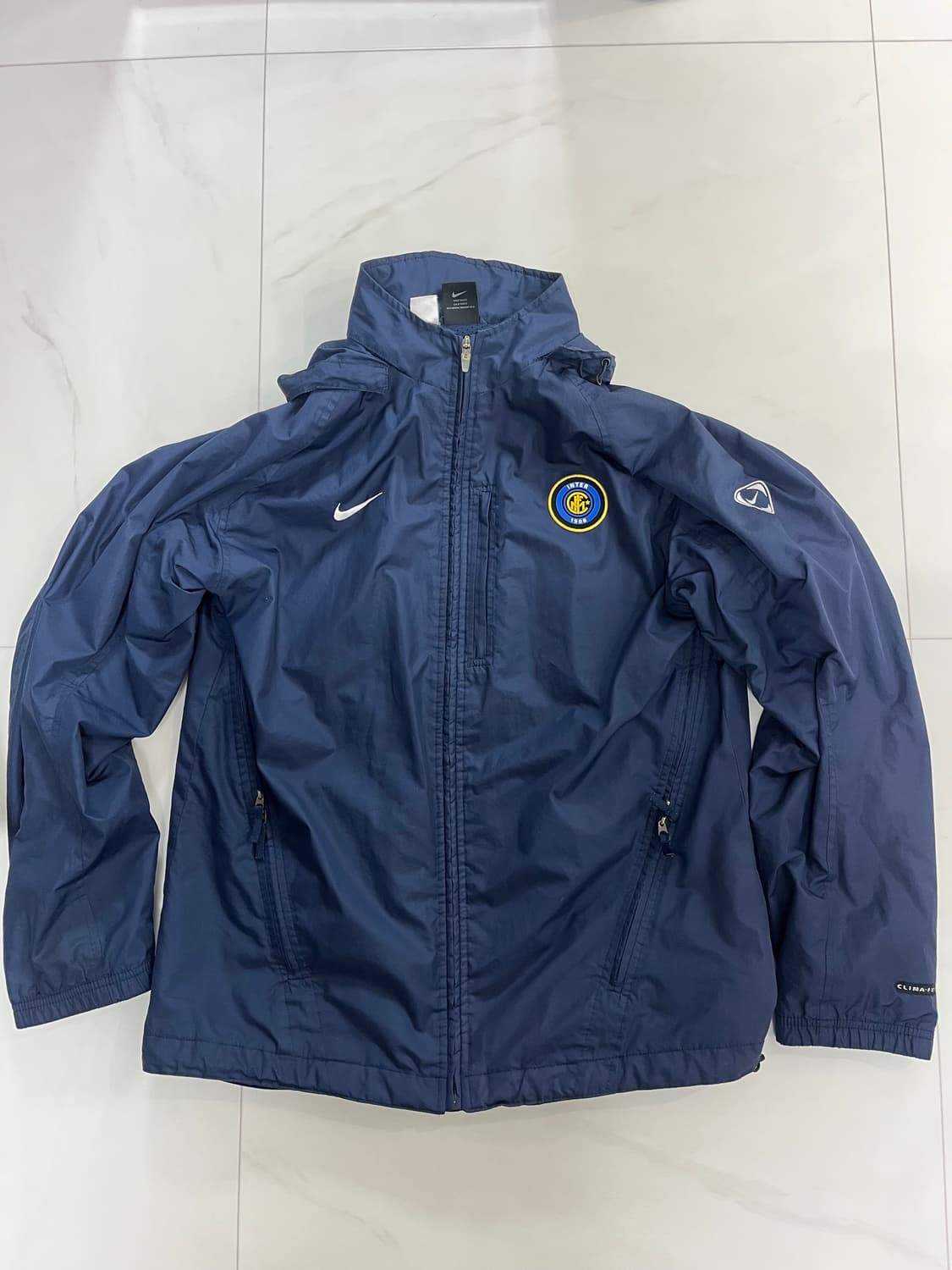 04-05 인터밀란 레인자켓 (바람막이) 상품이미지1