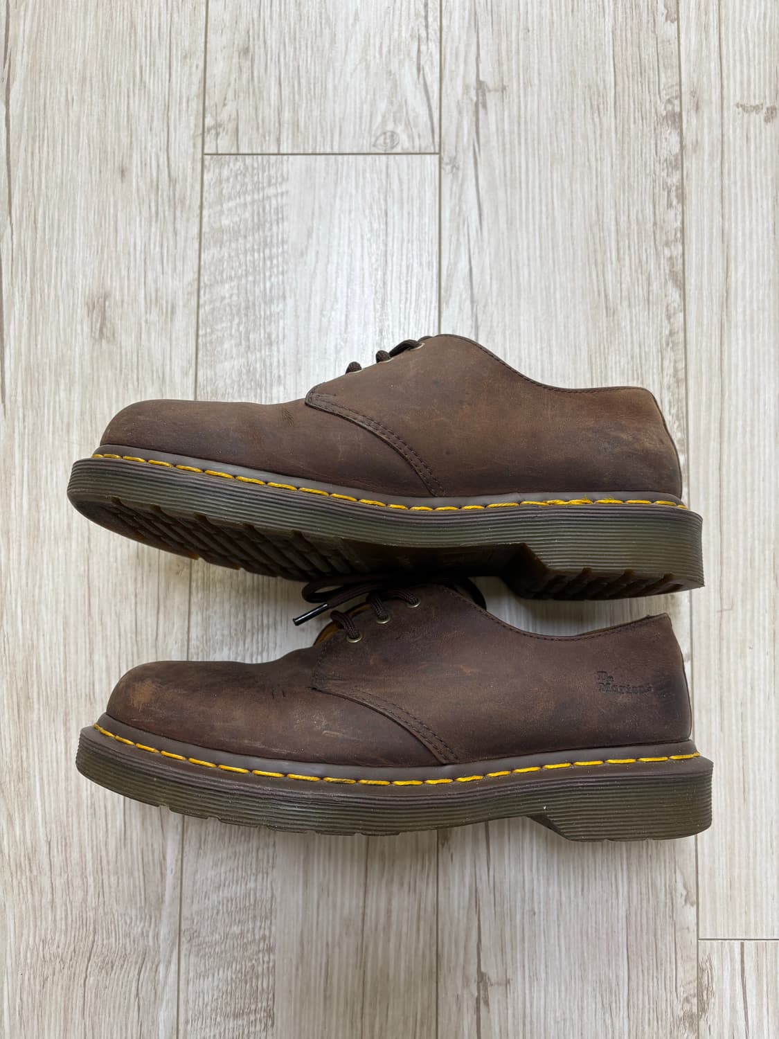 닥터마틴 1461 3홀 크레이지홀스 240 상품이미지2