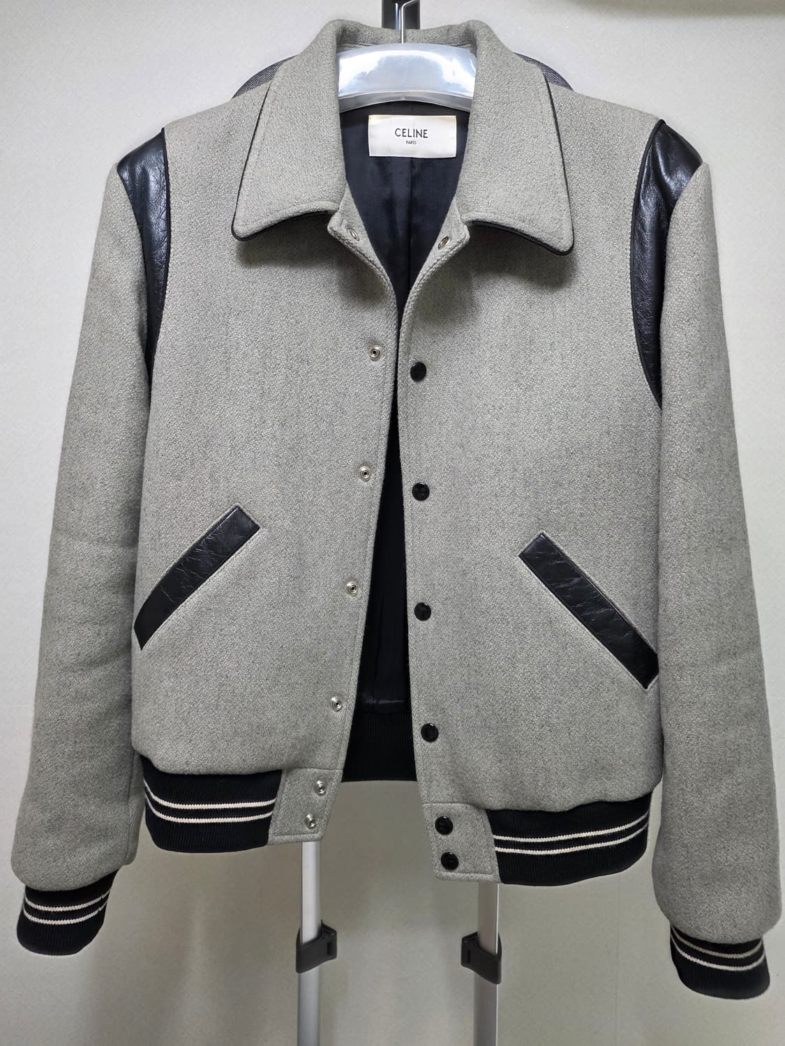 셀린느 언락유어 판타지 바시티 자켓 정품 상품이미지1