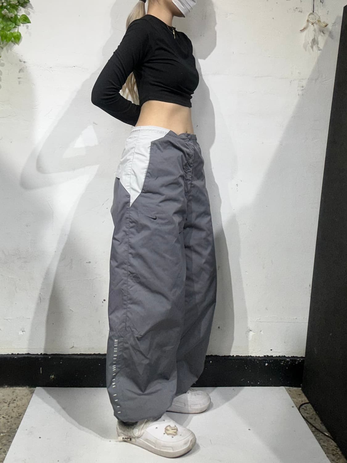 00s 나이키 차콜 화이트 와이드 트랙 팬츠 L 상품이미지1