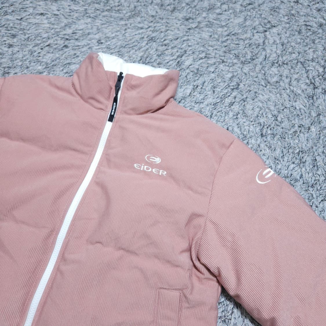 아이더) M 여자 코듀로이 양면패딩 구스다운 / 왕눈이샵 상품이미지3