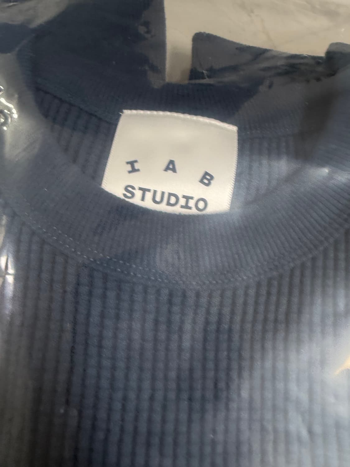 아이앱 와플 롱슬리브 네이비 m 새상품 상품이미지4