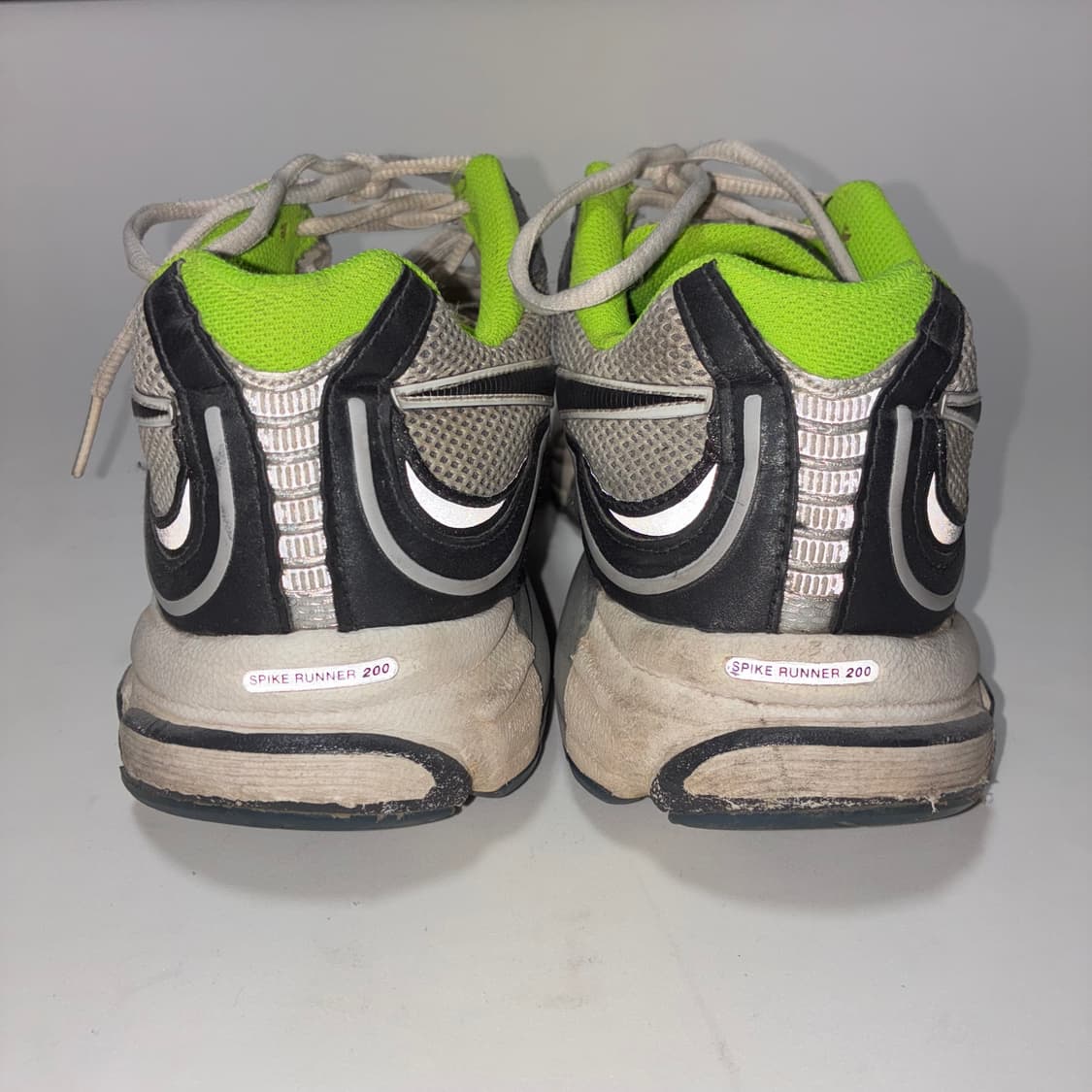 베트멍 리복 스파이크 러너 200 상품이미지2
