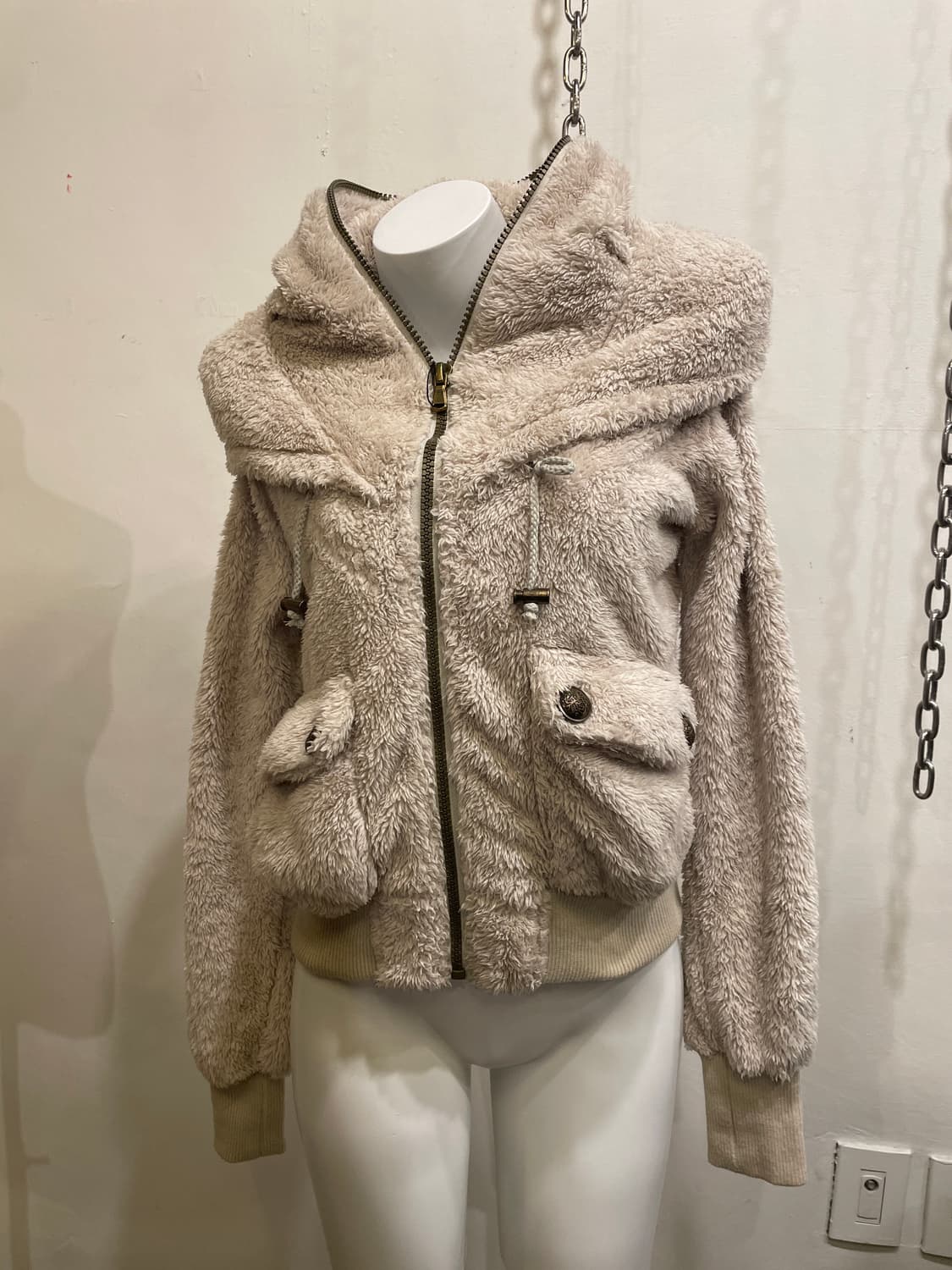 음각 버튼 베이지 플리스 집업 y2k 모리 상품이미지2