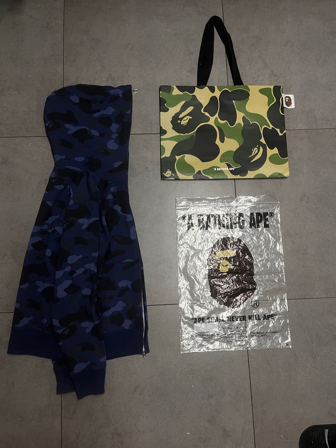 베이프 크리스탈 청계 후드집업 상품이미지1