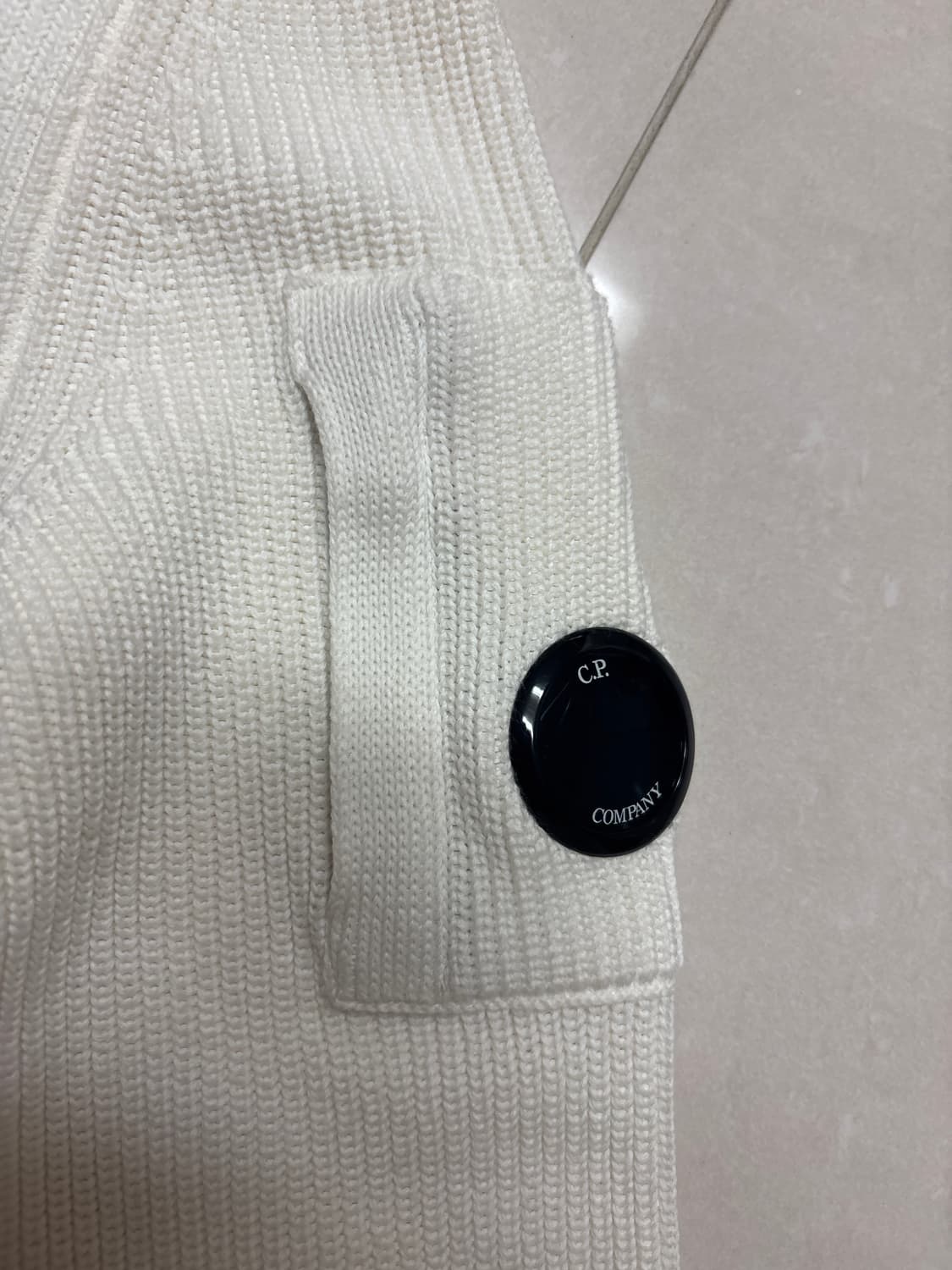 C.P. 컴퍼니 씨 아일랜드 립드 니트 새상품급 상품이미지2