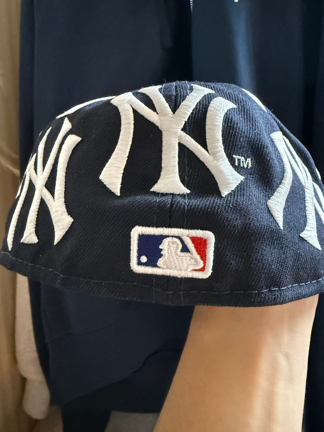 슈프림 뉴에라 박스로고 네이비 758 상품이미지2