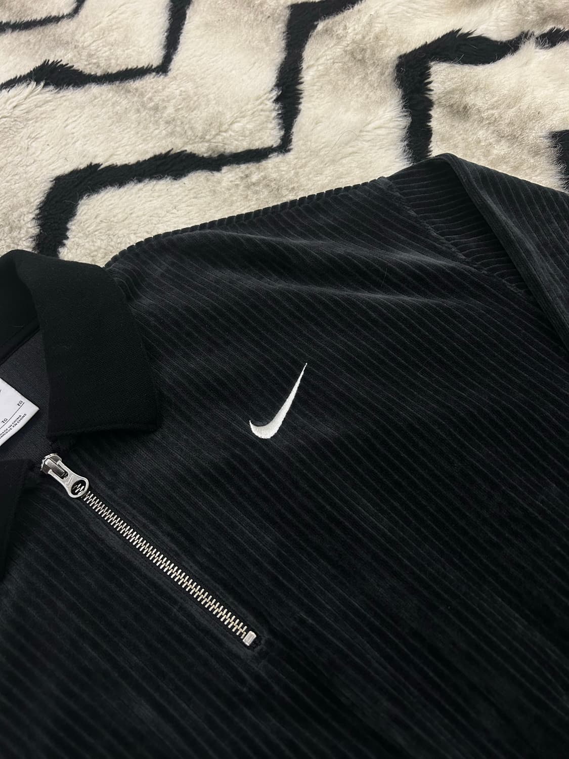 [XL]나이키 벨루어 카라 크롭 탑/블랙 상품이미지1