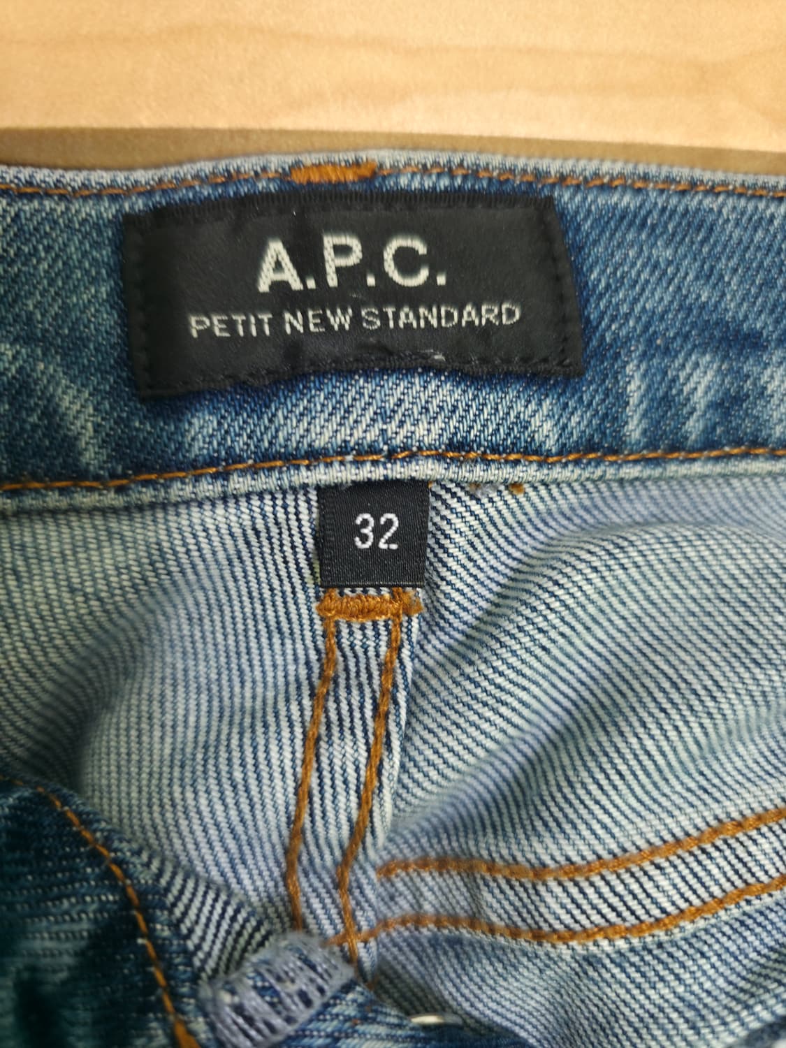 A.P.C 아페쎄 PETIT NEW STANDARD(쁘띠 뉴 스탠다드)  상품이미지4
