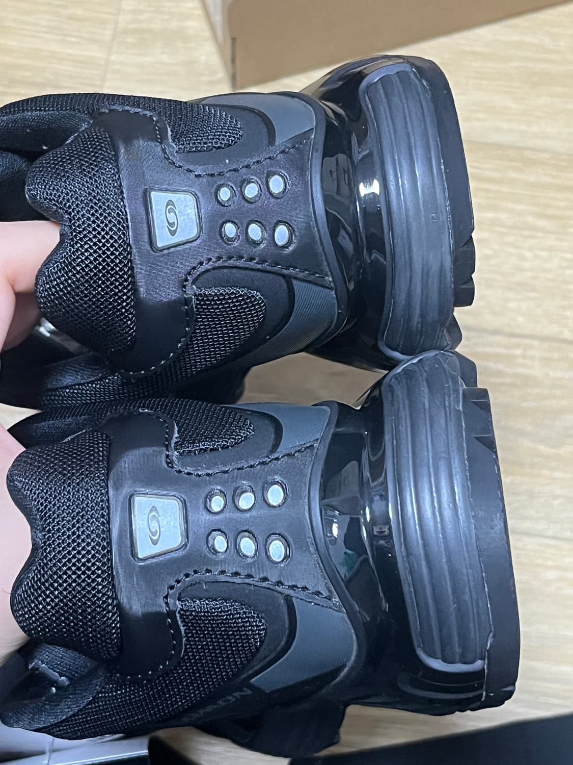 살로몬 위스퍼 아스팔트블랙 235 상품이미지3