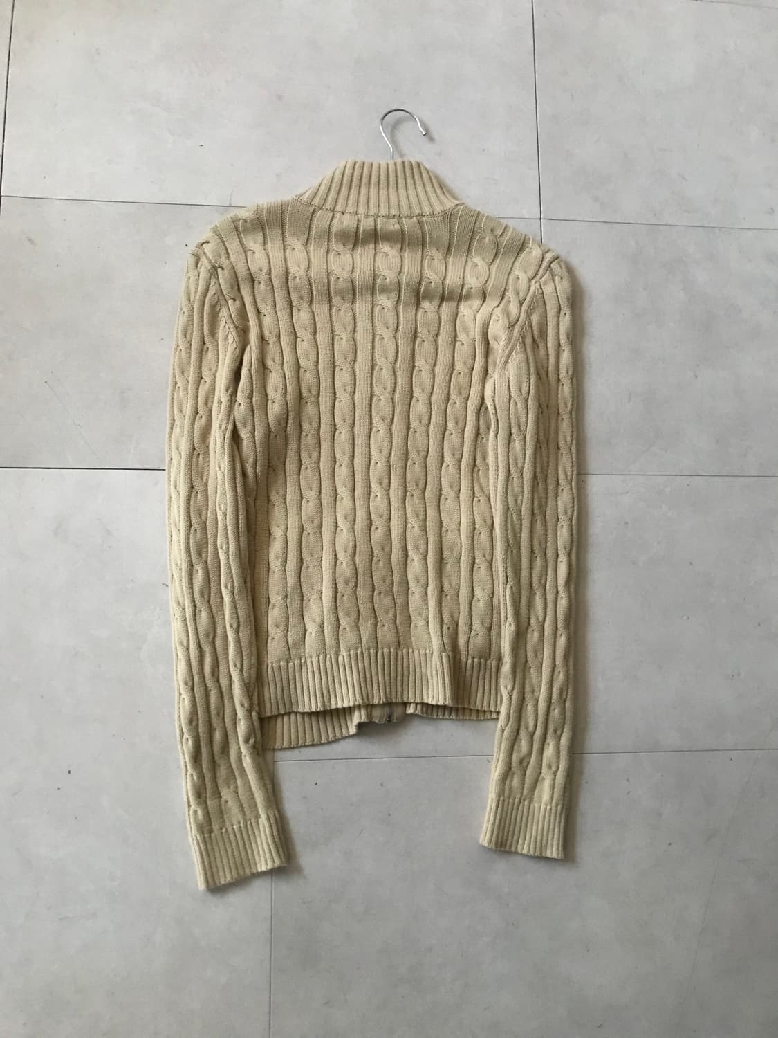 폴로 아이보리 케이블 니트집업 상품이미지9