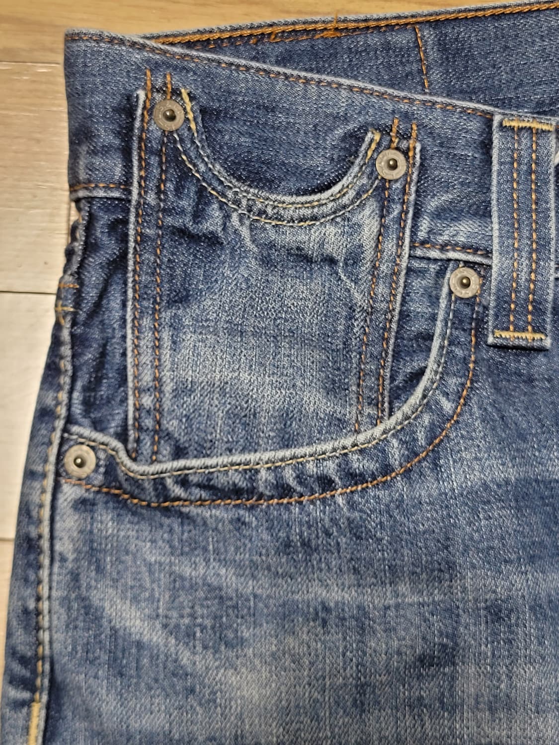 리바이스 523 워싱 일자청바지

 상품이미지4