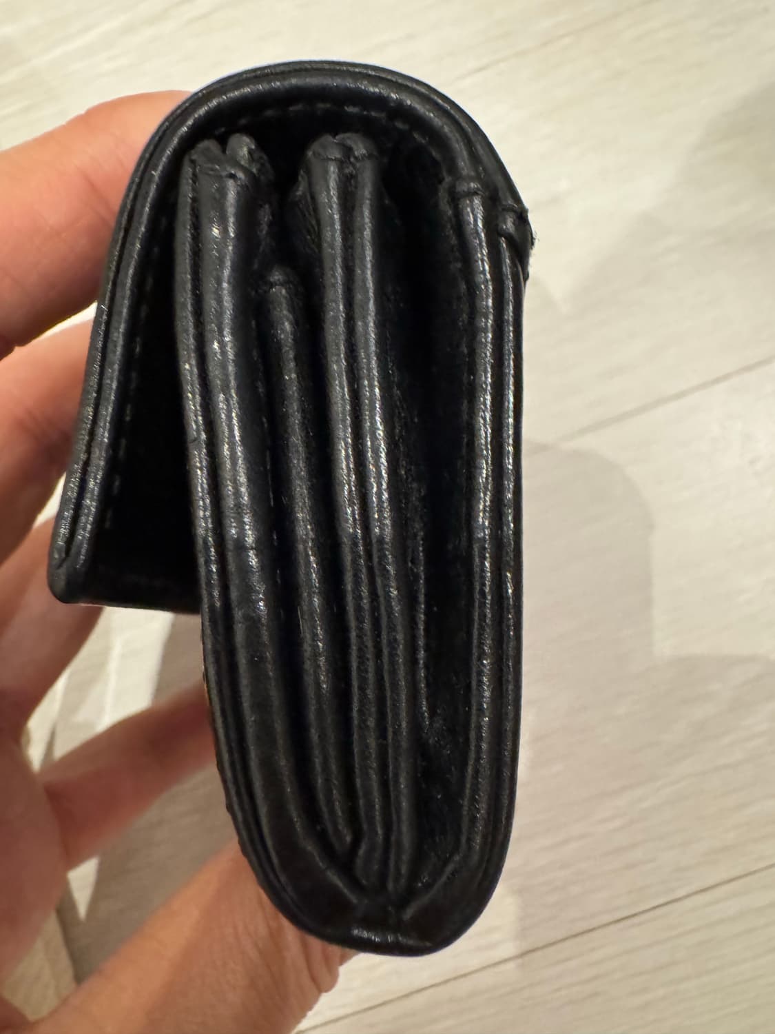 크롬하츠 원볼 타이니 지갑 상품이미지6