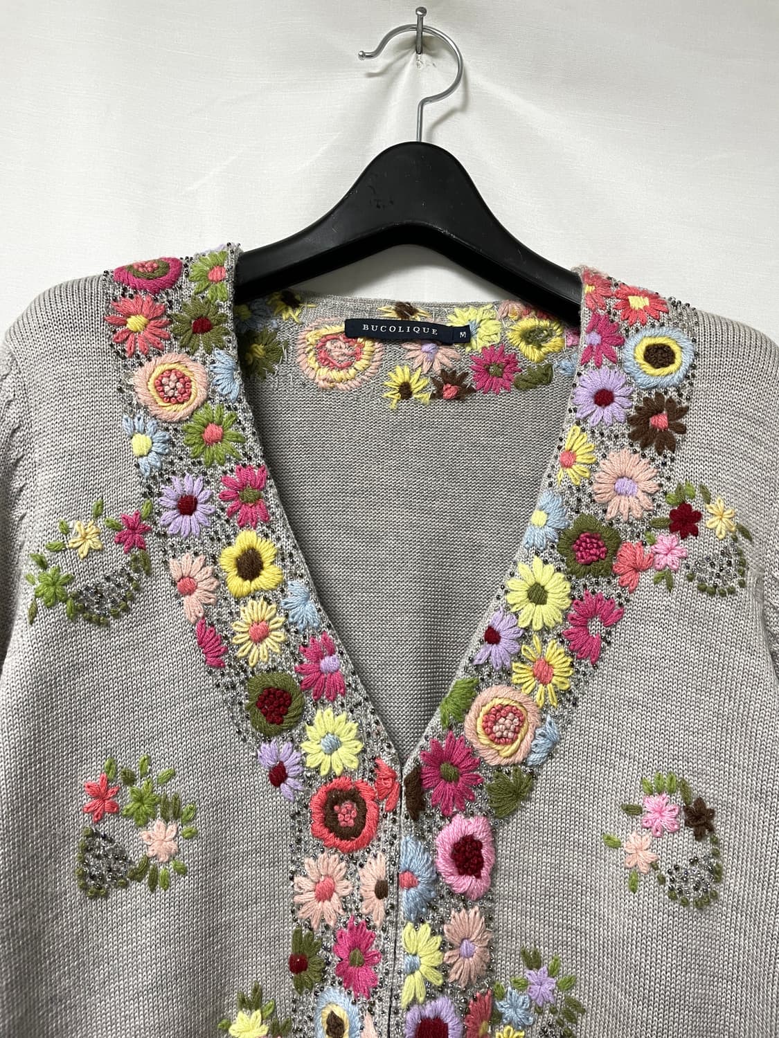 비꼴리끄 울 플라워 자수 비즈 모리걸 브이넥 롱 가디건 _ 그레이M 상품이미지2