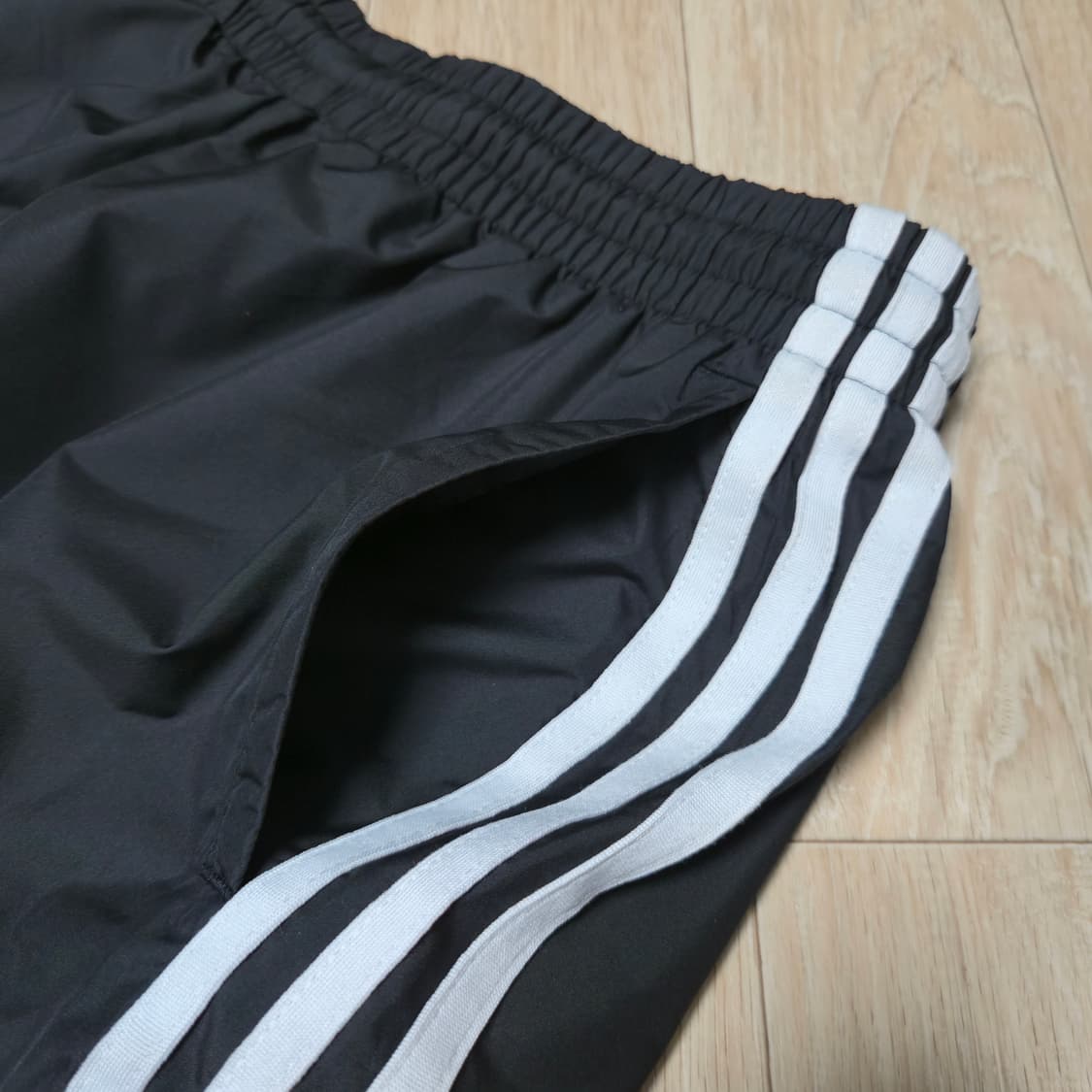 M) 아디다스 블랙 삼선 안감  트레이닝 트랙 팬츠 상품이미지5