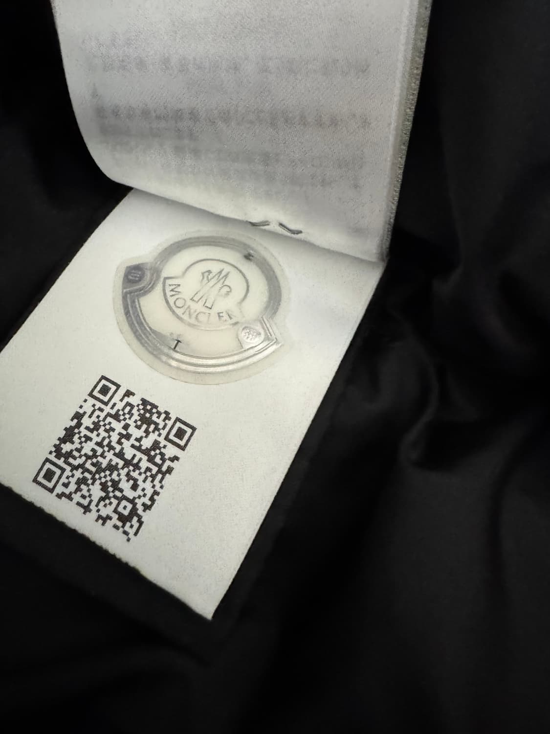 몽클레어 뉴바이런 패딩 14y 상품이미지4