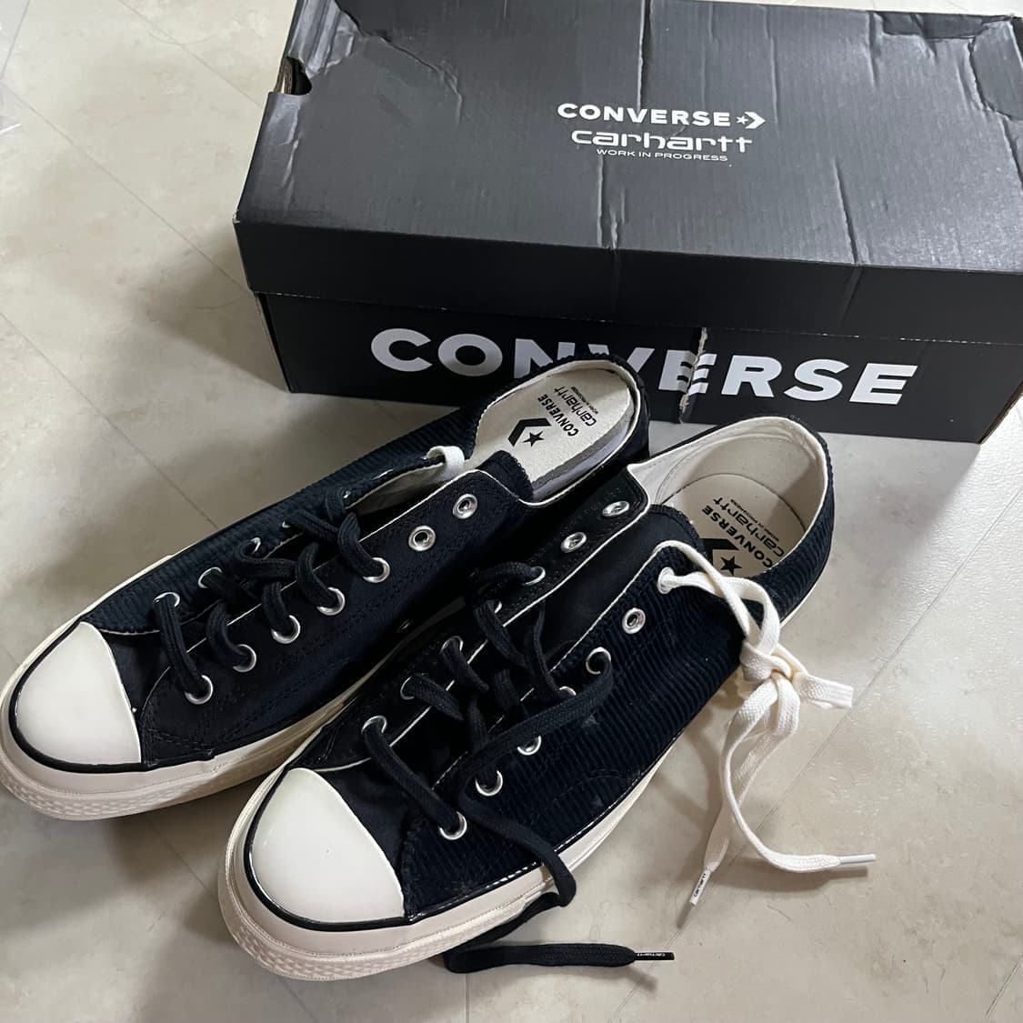 새상품(295) 컨버스x칼하트WIP 척테일러 로우 코듀로이 블랙 상품이미지3