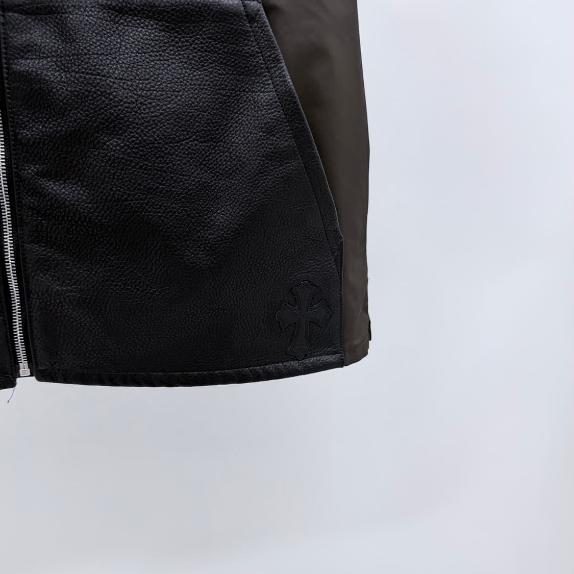 [S+급/XL] 크롬하츠 나일론 레더패치 집업 반팔 셔츠 브라운 상품이미지5