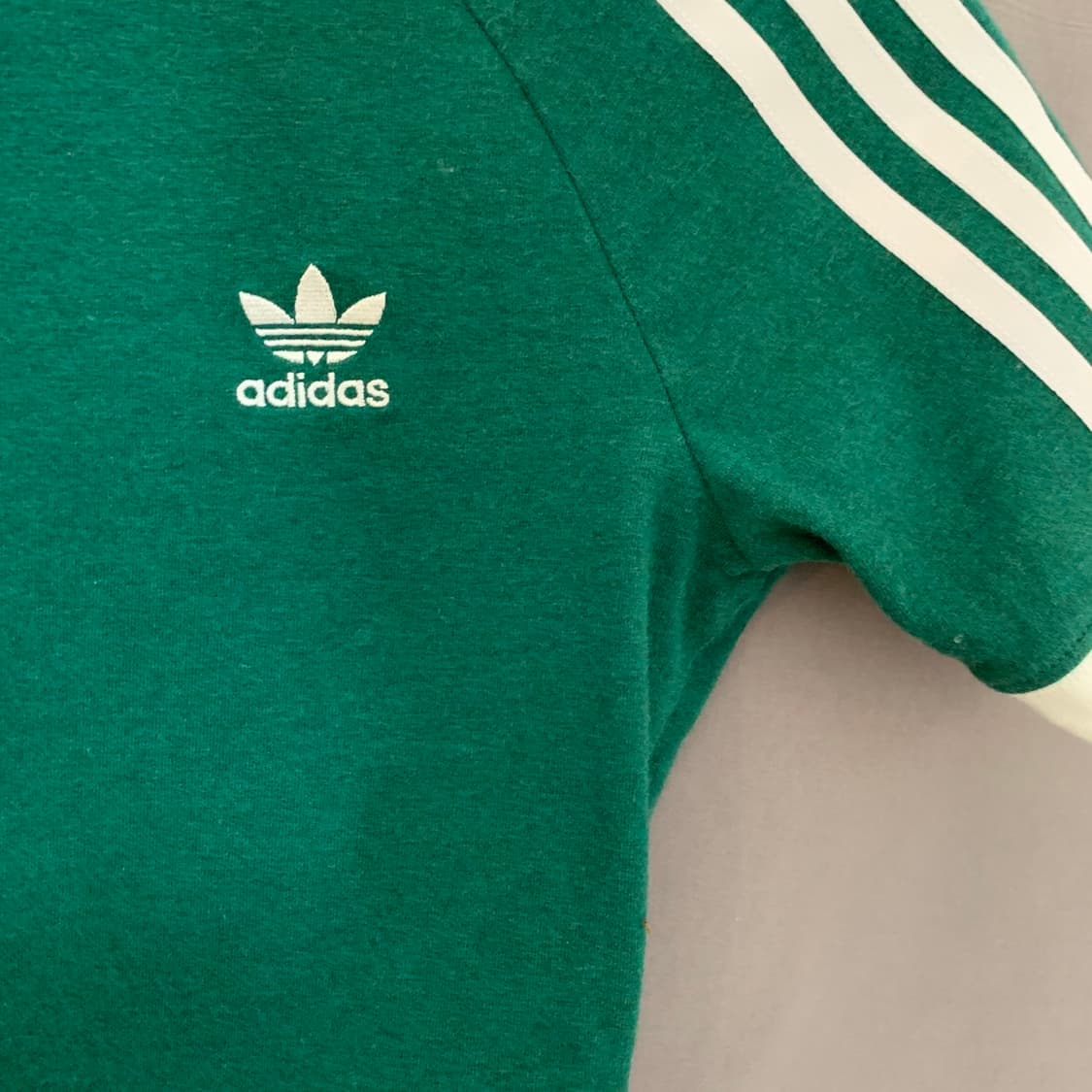 S 아디다스 삼선 레글런 나그랑 반팔티 상품이미지4