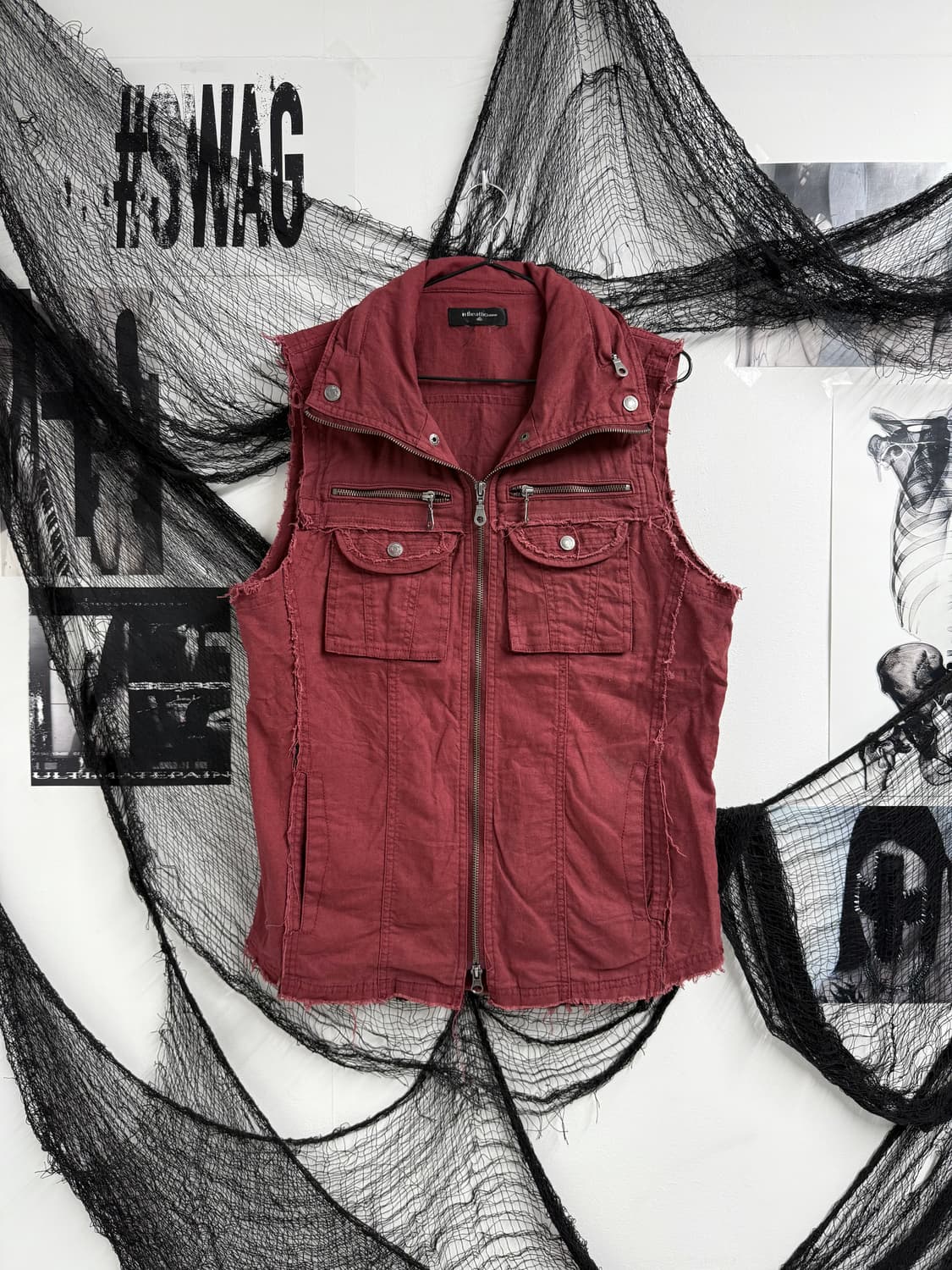 In the attic homme damaged vest 상품이미지1