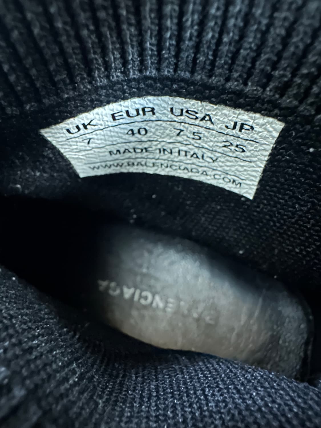 발렌시아가 스피드러너 블랙 250 상품이미지9