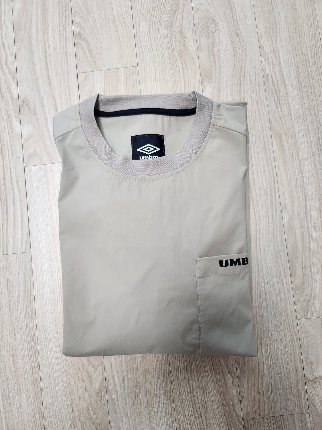 엄브로 아노락스타일티셔츠(100 상품이미지4