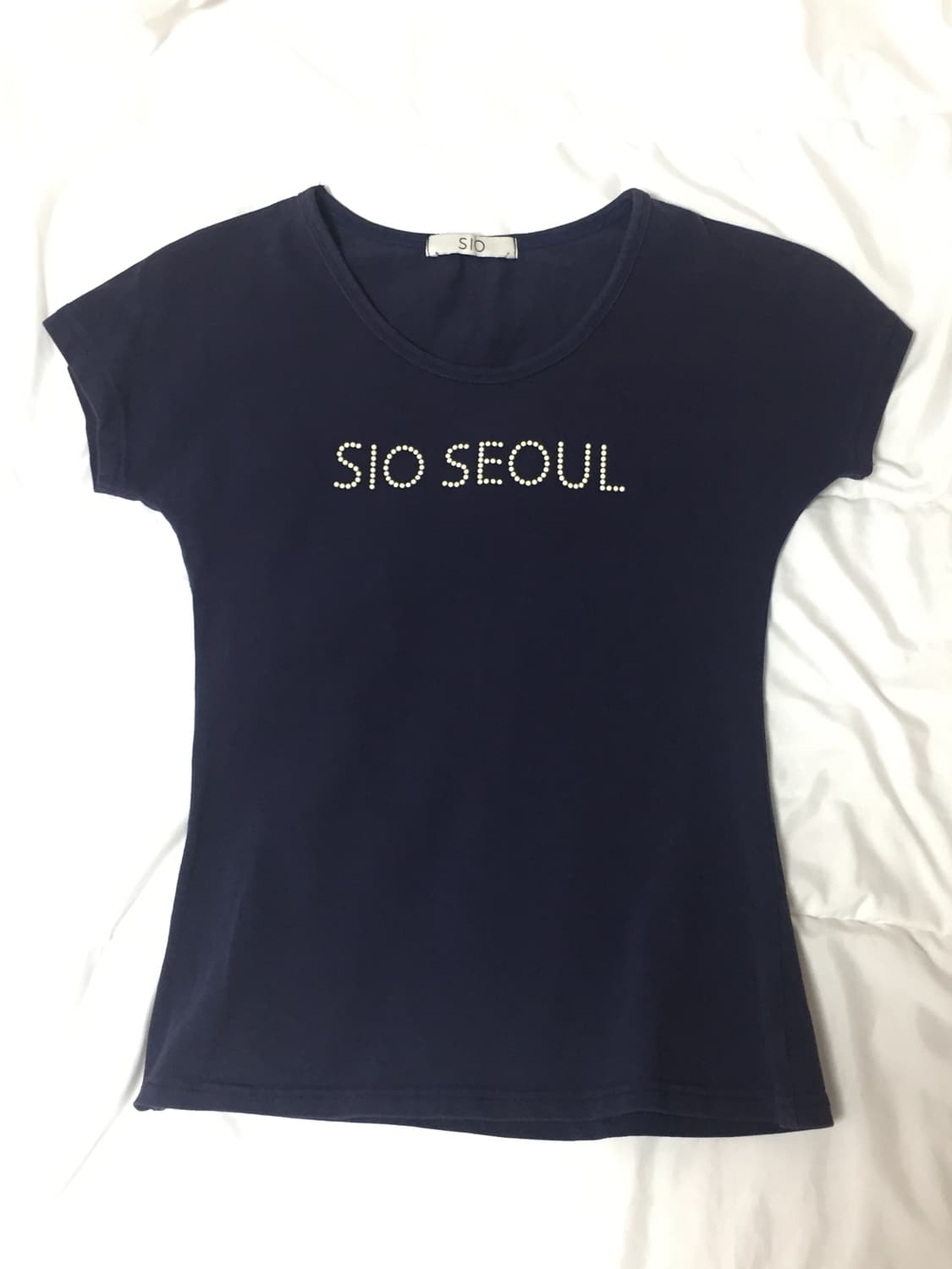 시오 서울 펄 숏 슬리브 탑 반팔 네이비 상품이미지2