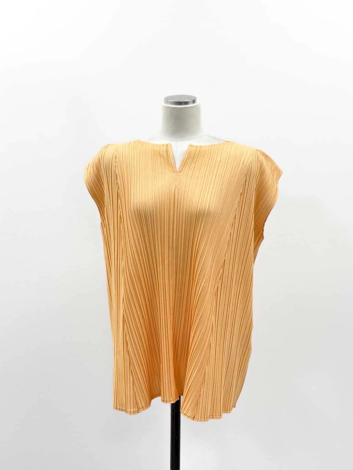 플리츠플리즈 이세이미야케 브이넥 탑 상품이미지4