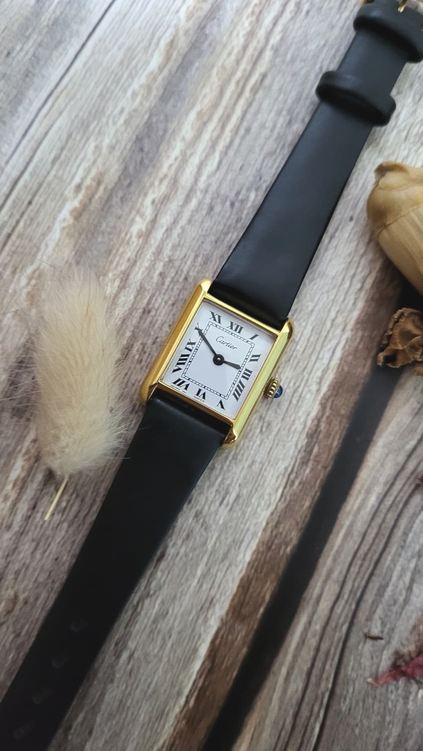 [연말세일] 감정서 포함 정품 까르띠에 프리 머스트 탱크 여성용 수동시계 상품이미지6