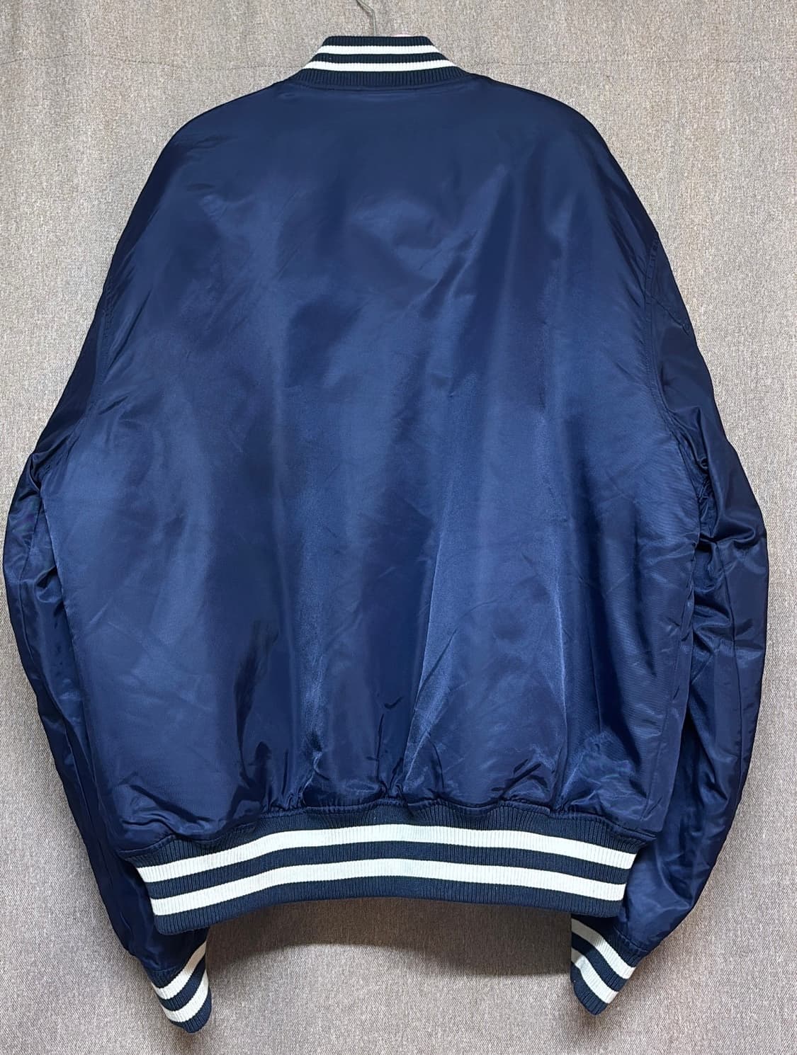 뉴에라 NY 양키스 네이비 야구 점퍼 xl 상품이미지2