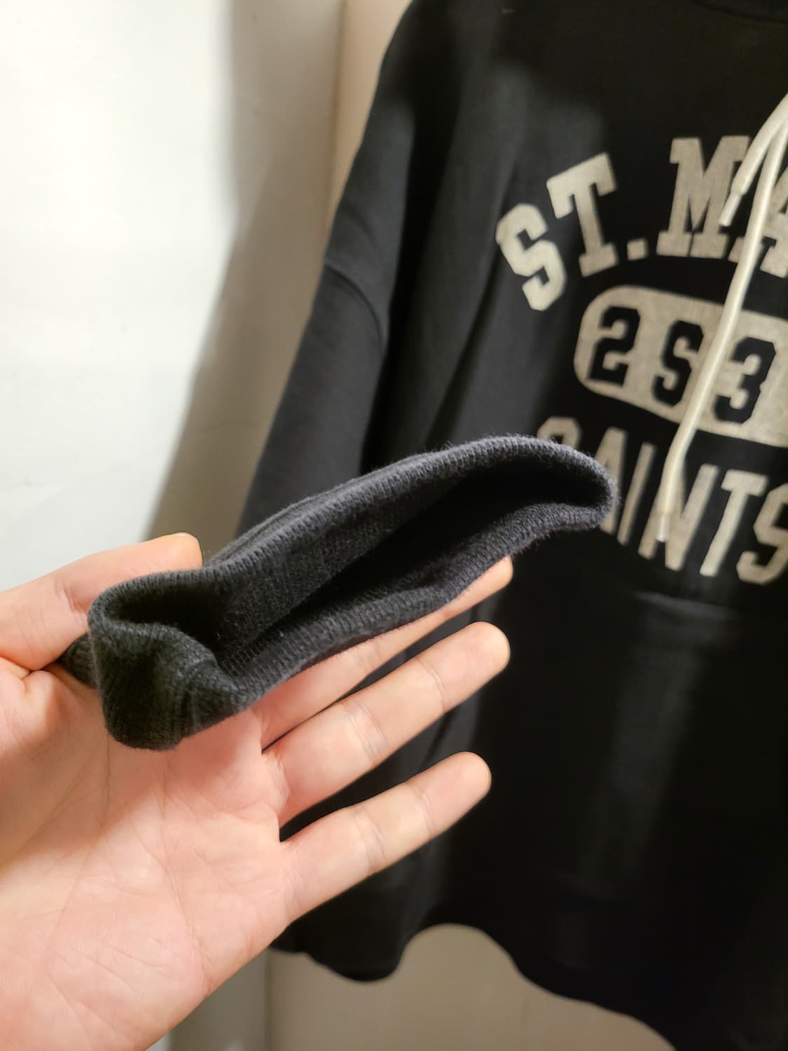 아웃스탠딩 후드티 상품이미지3