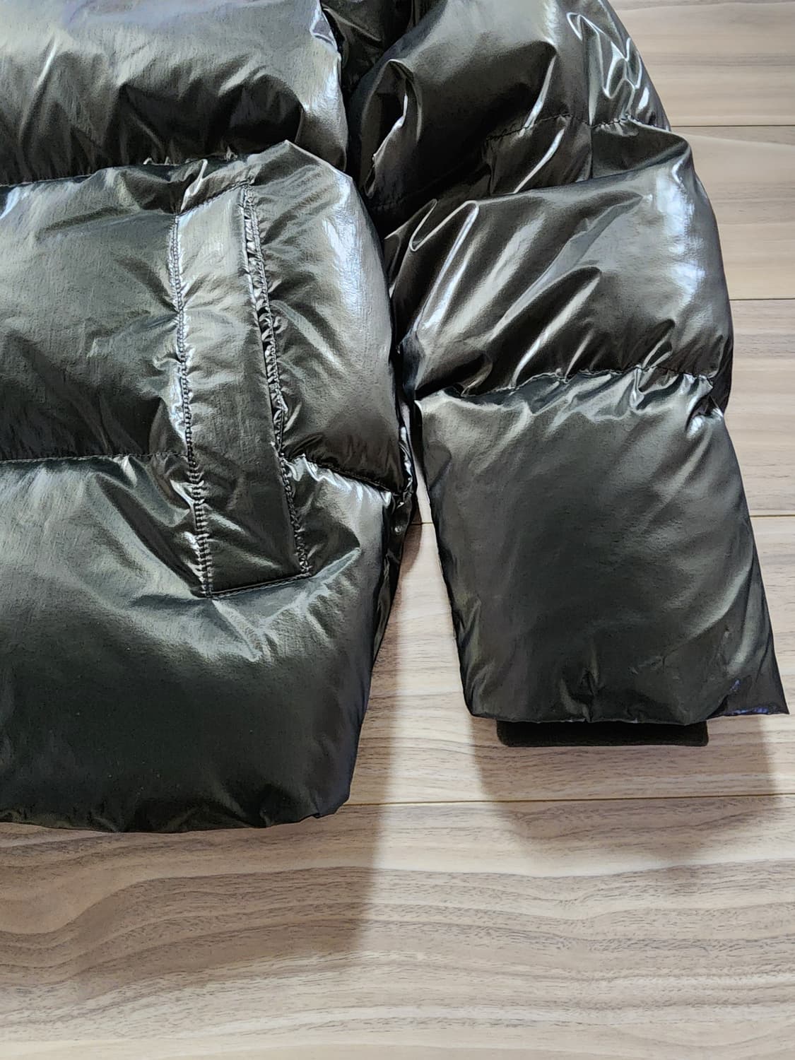 마크엠글로시덕다운패디점퍼다크카키L 상품이미지4