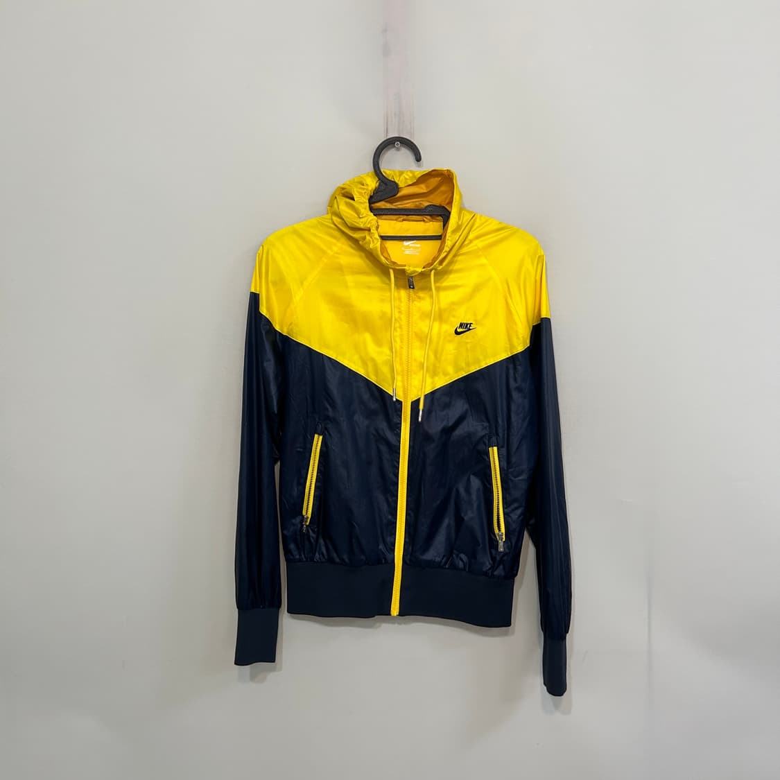나이키 여성 윈드러너 바람막이 M 상품이미지1