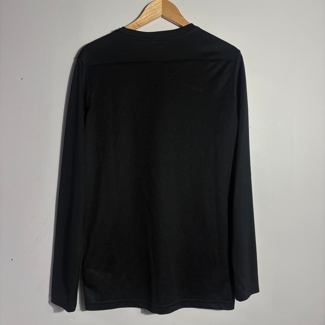 나이키 블랙 스우시 긴팔 기능성 티셔츠 (무료배송) 상품이미지4