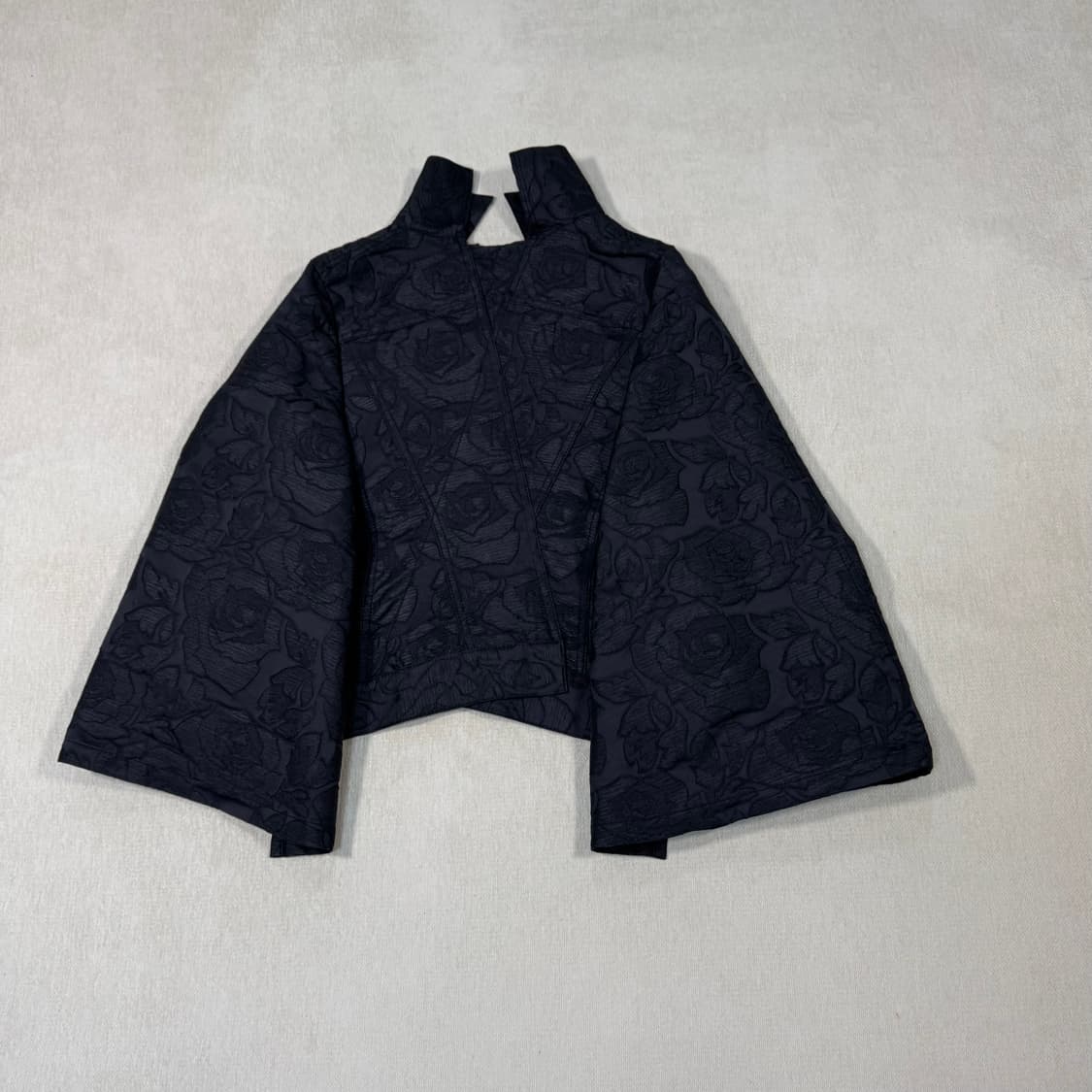 22SS Poncho Black Jacket 상품이미지4