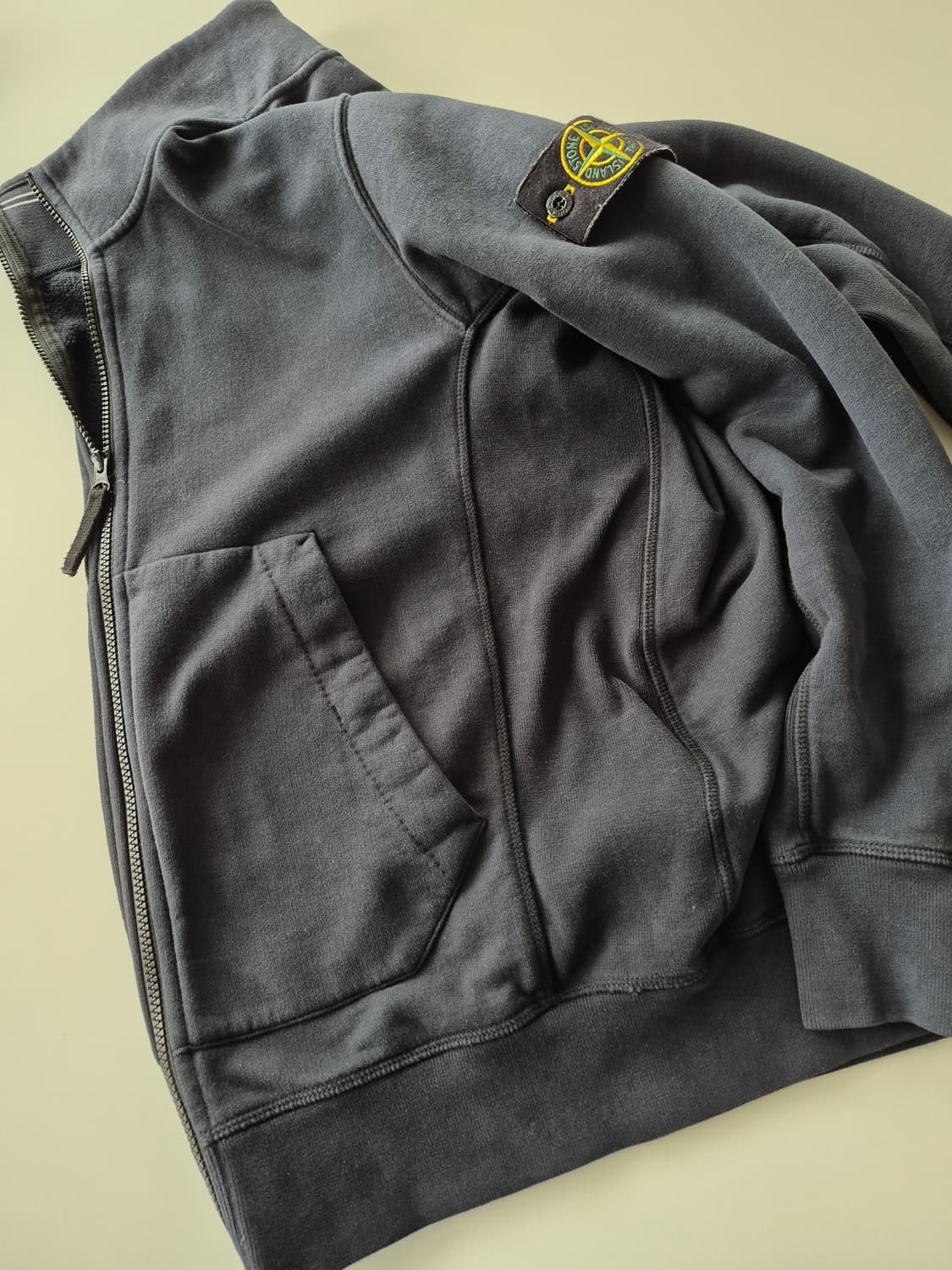 스톤아일랜드 백화점판 약기모 면집업(80K2820 상품이미지3