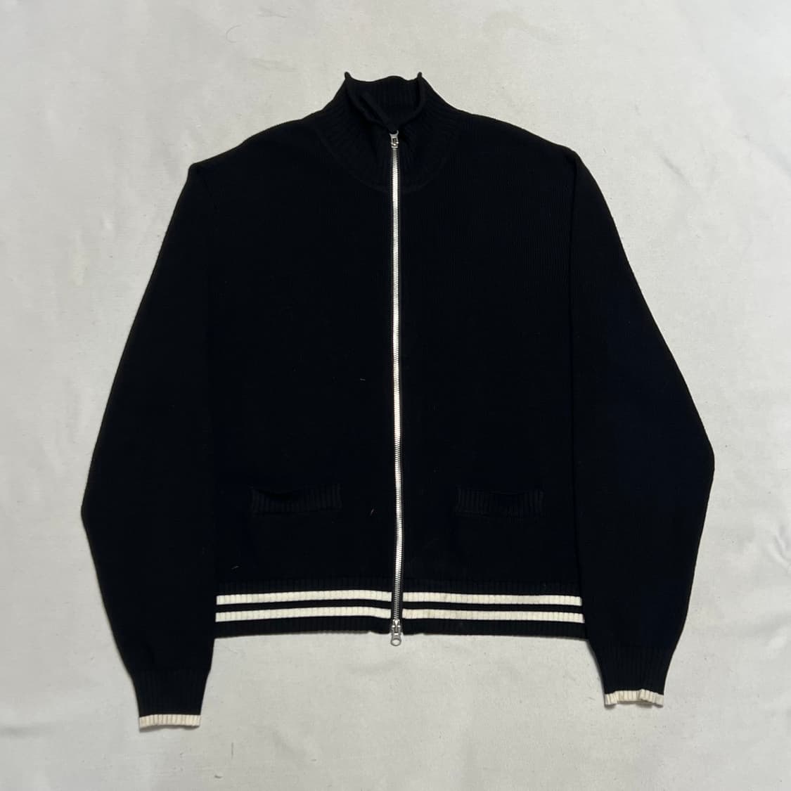 L 마땡킴 스펠 포인트 니트 집업 상품이미지3