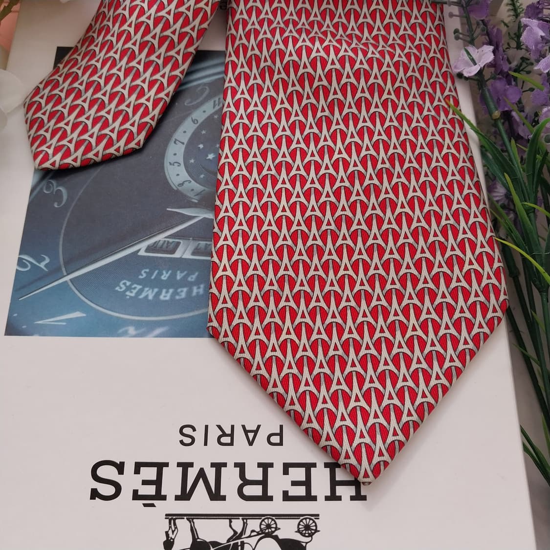 에르메스 실크 레드 에펠탑 패턴 넥타이 9.4cm A+등급 K1371
 상품이미지3