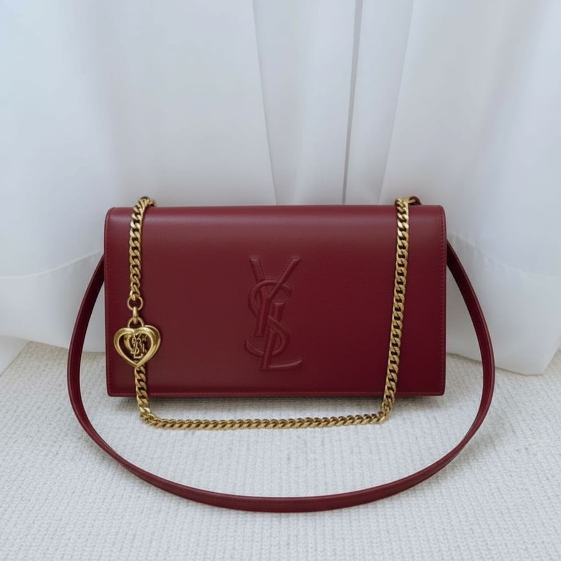 입생로랑 벨드쥬르 레더클러치  상품이미지2