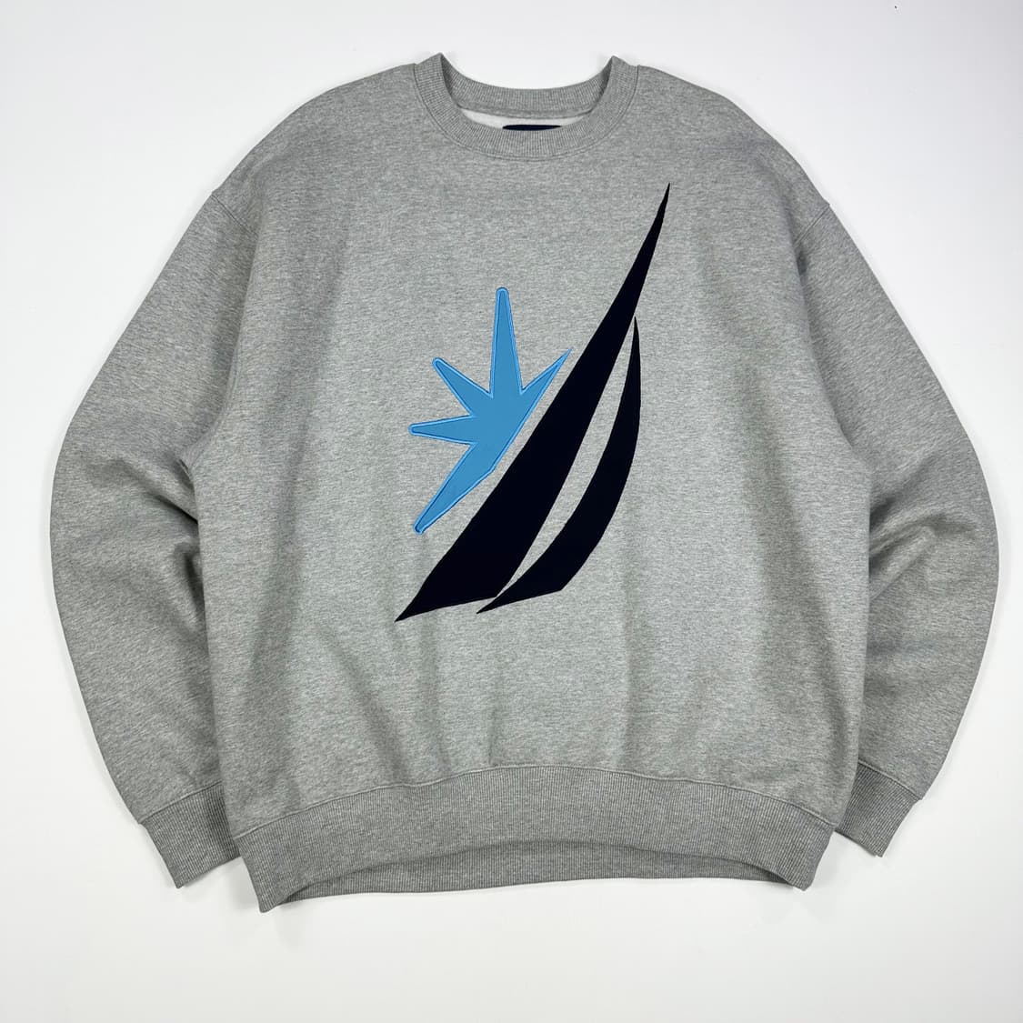 노티카 시그니처 로고 그레이 오버핏 맨투맨 (실측 XXL) 상품이미지2